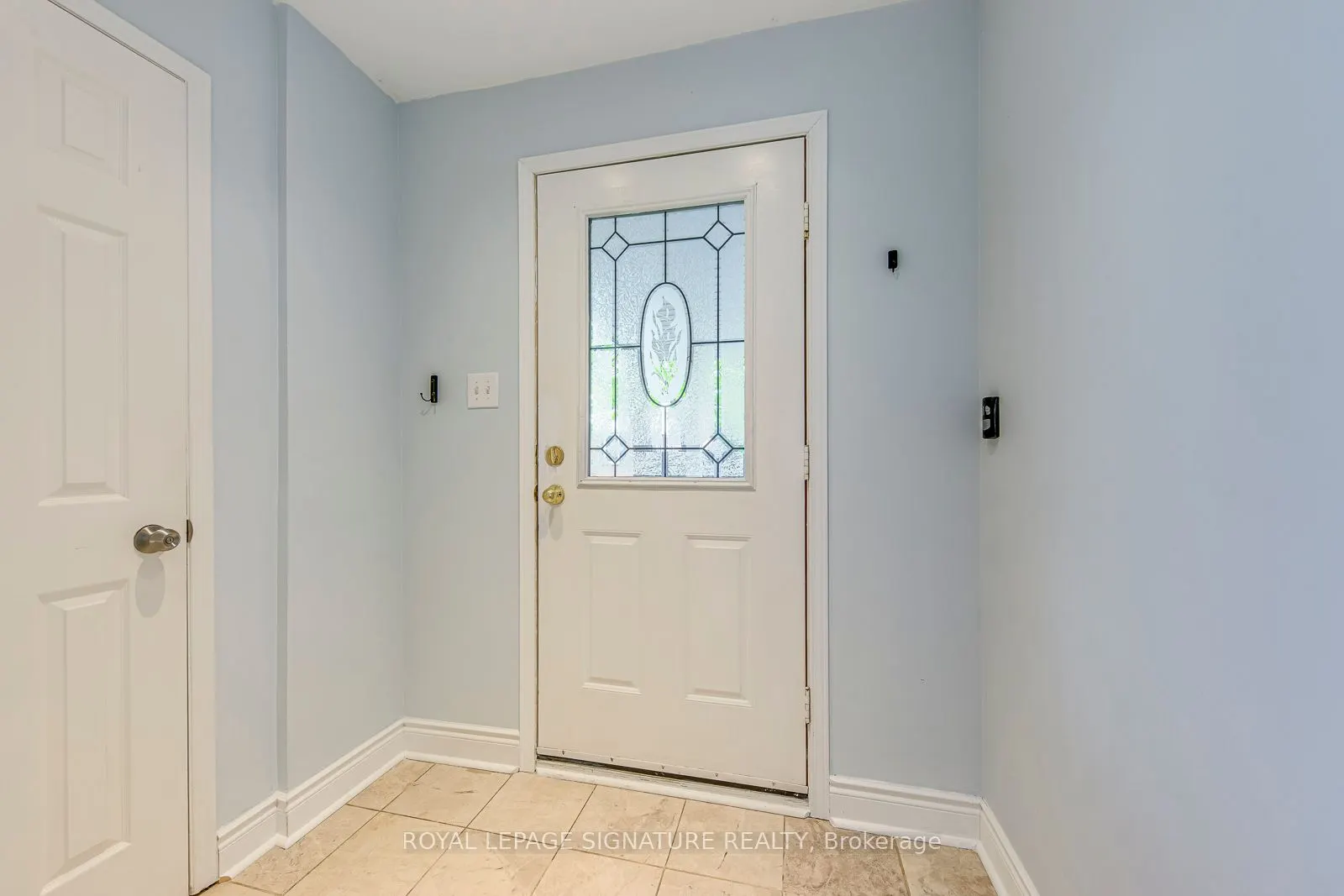 5659 Glen Erin Drive, #71