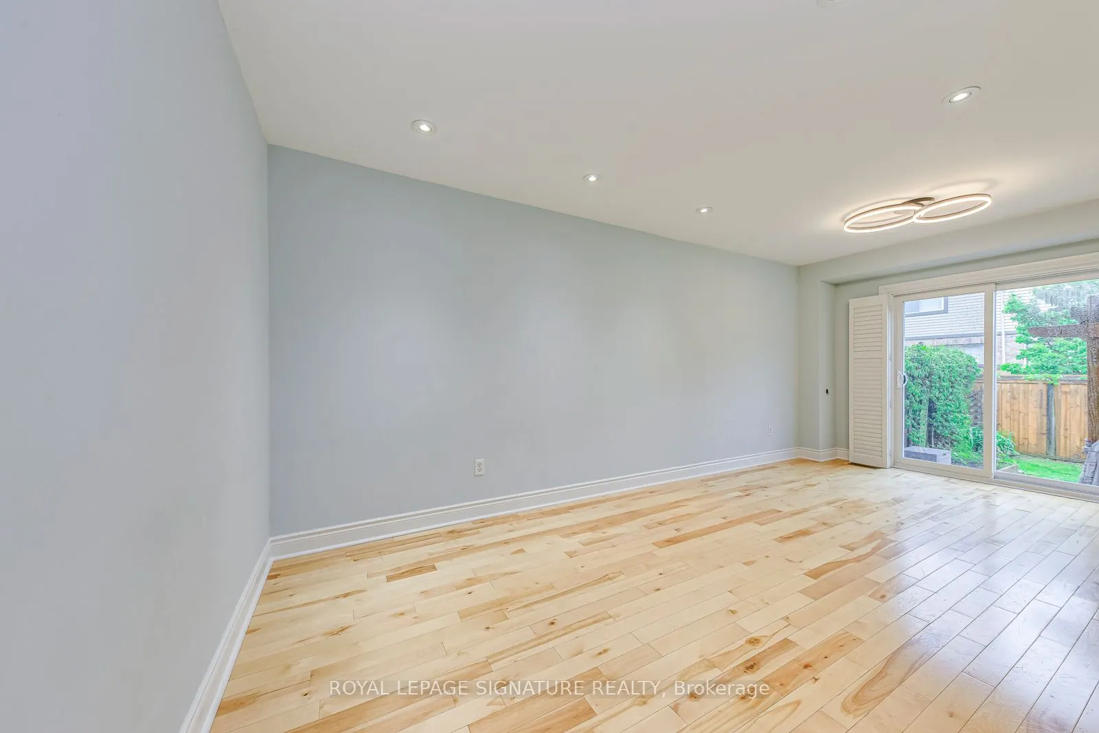 5659 Glen Erin Drive, #71