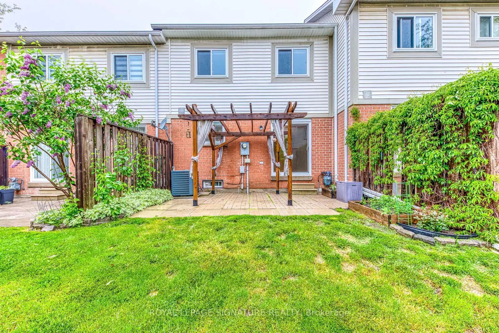 5659 Glen Erin Drive, #71