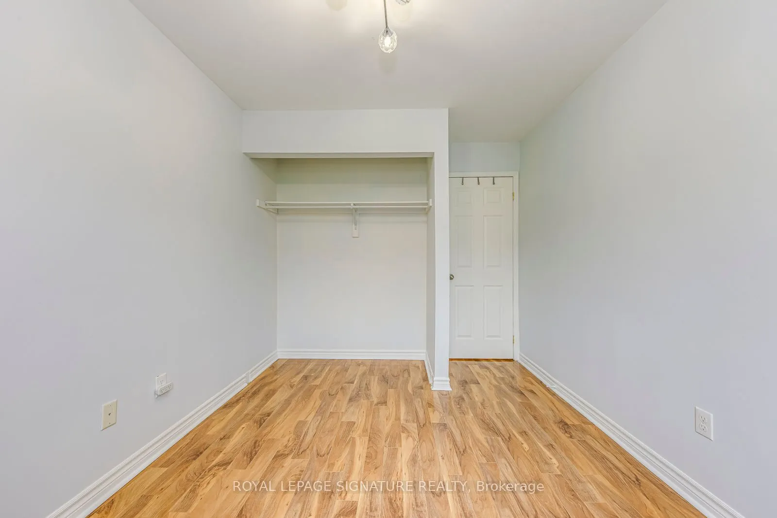 5659 Glen Erin Drive, #71