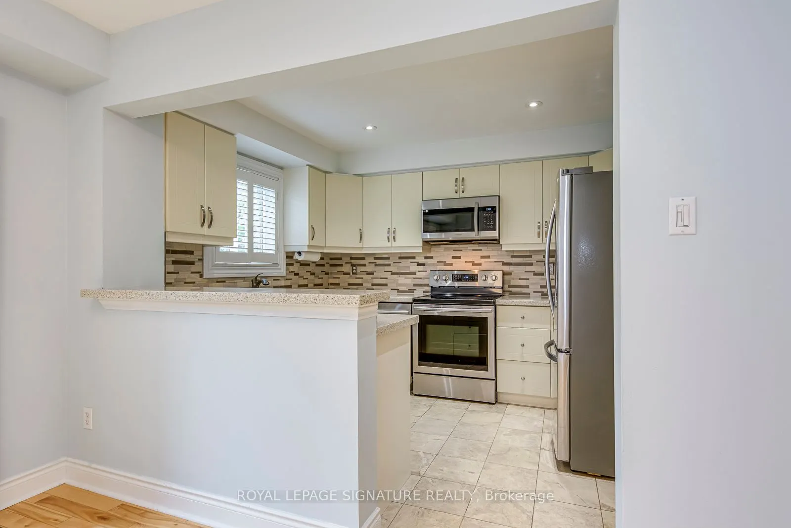 5659 Glen Erin Drive, #71