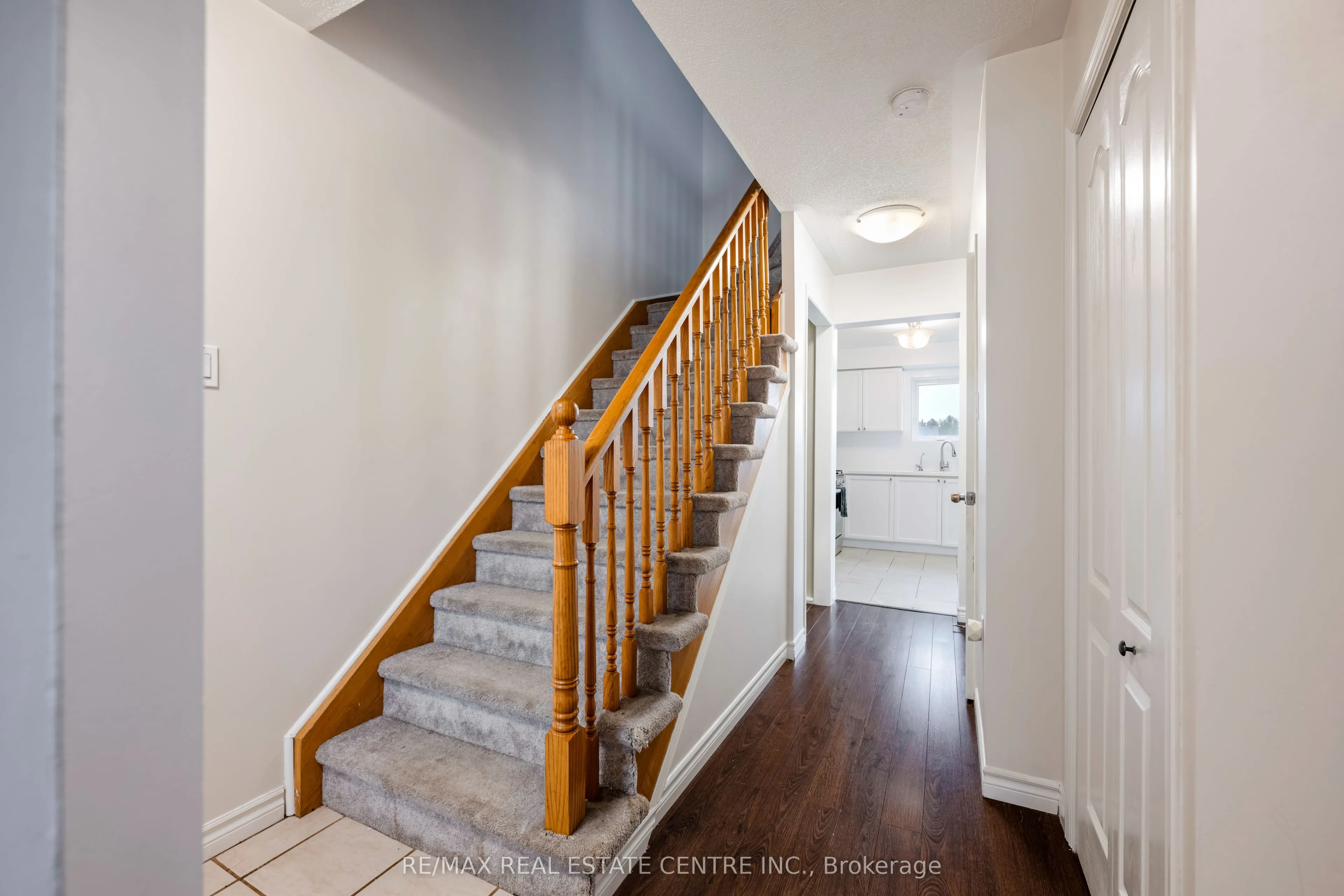 154 Howard Crescent