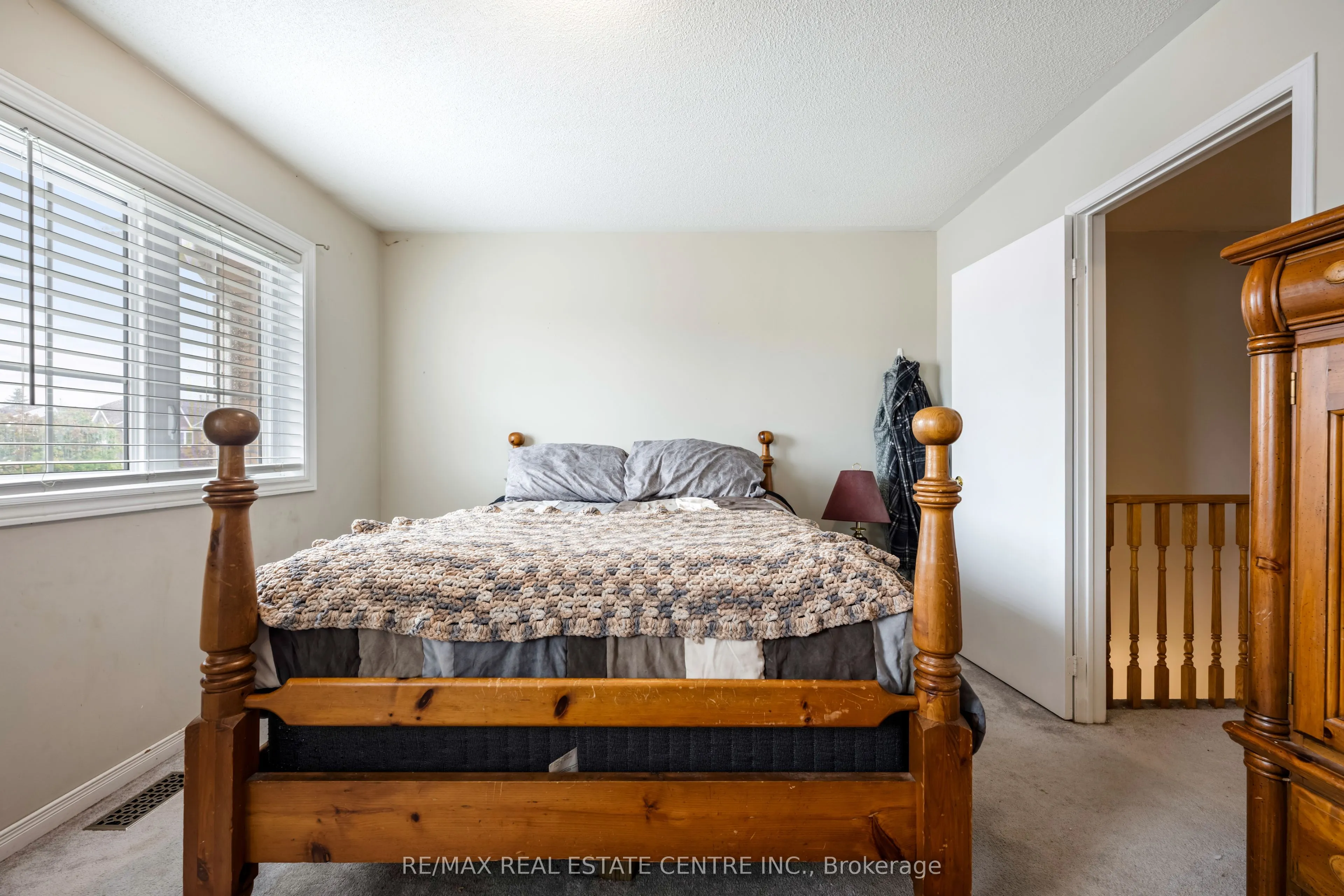 154 Howard Crescent