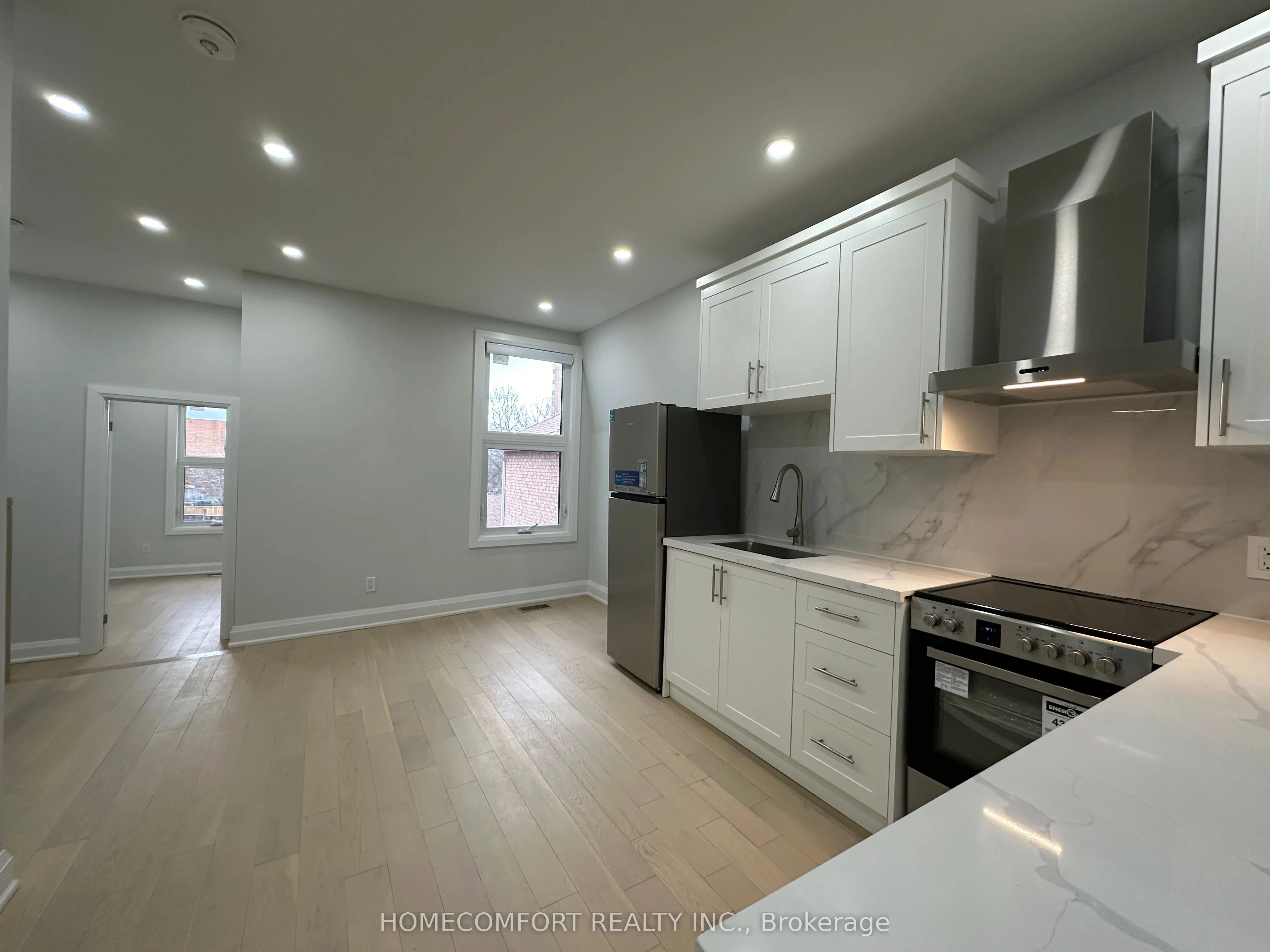 211 Osler Street #Upper