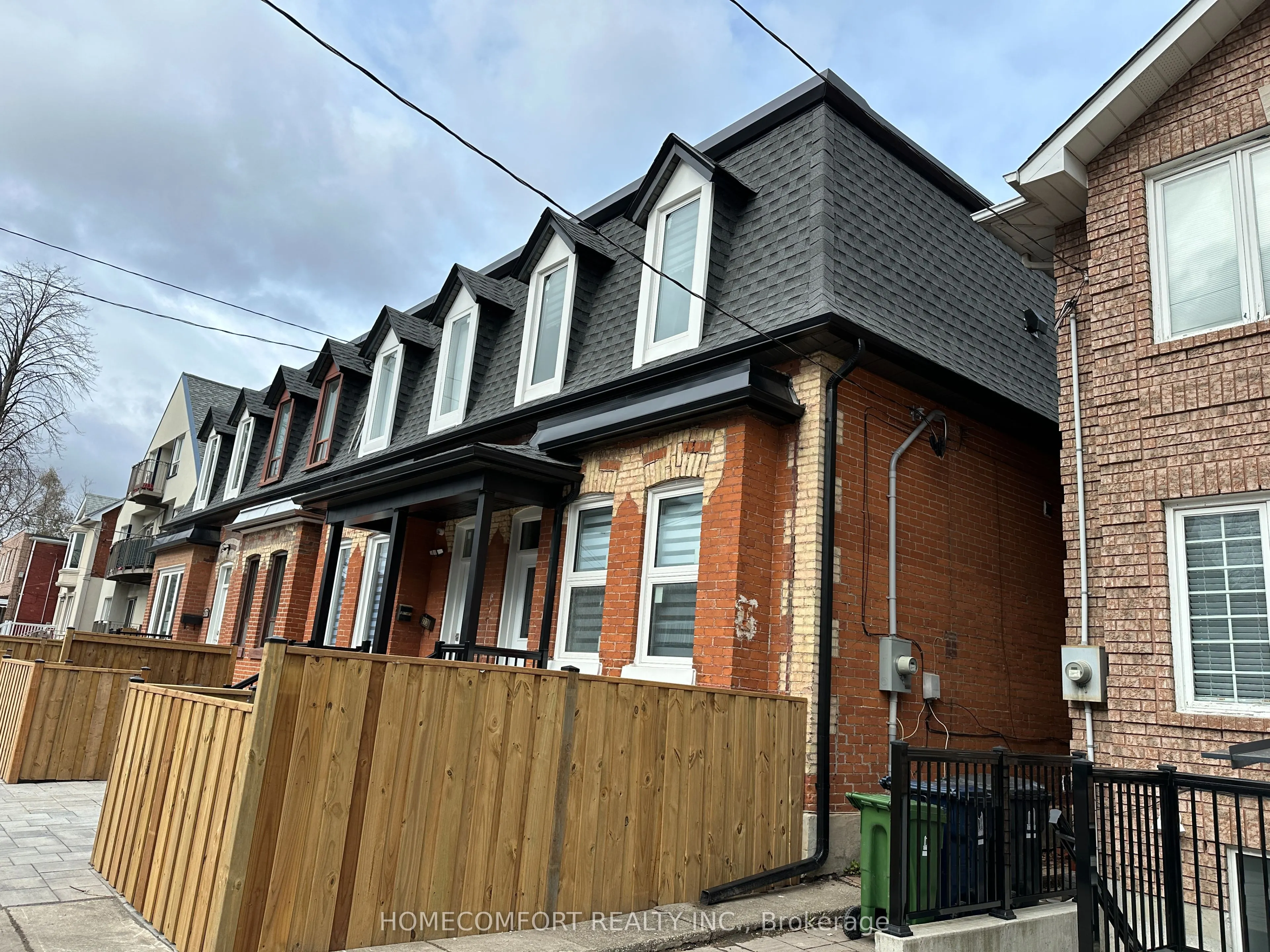 211 Osler Street #Upper