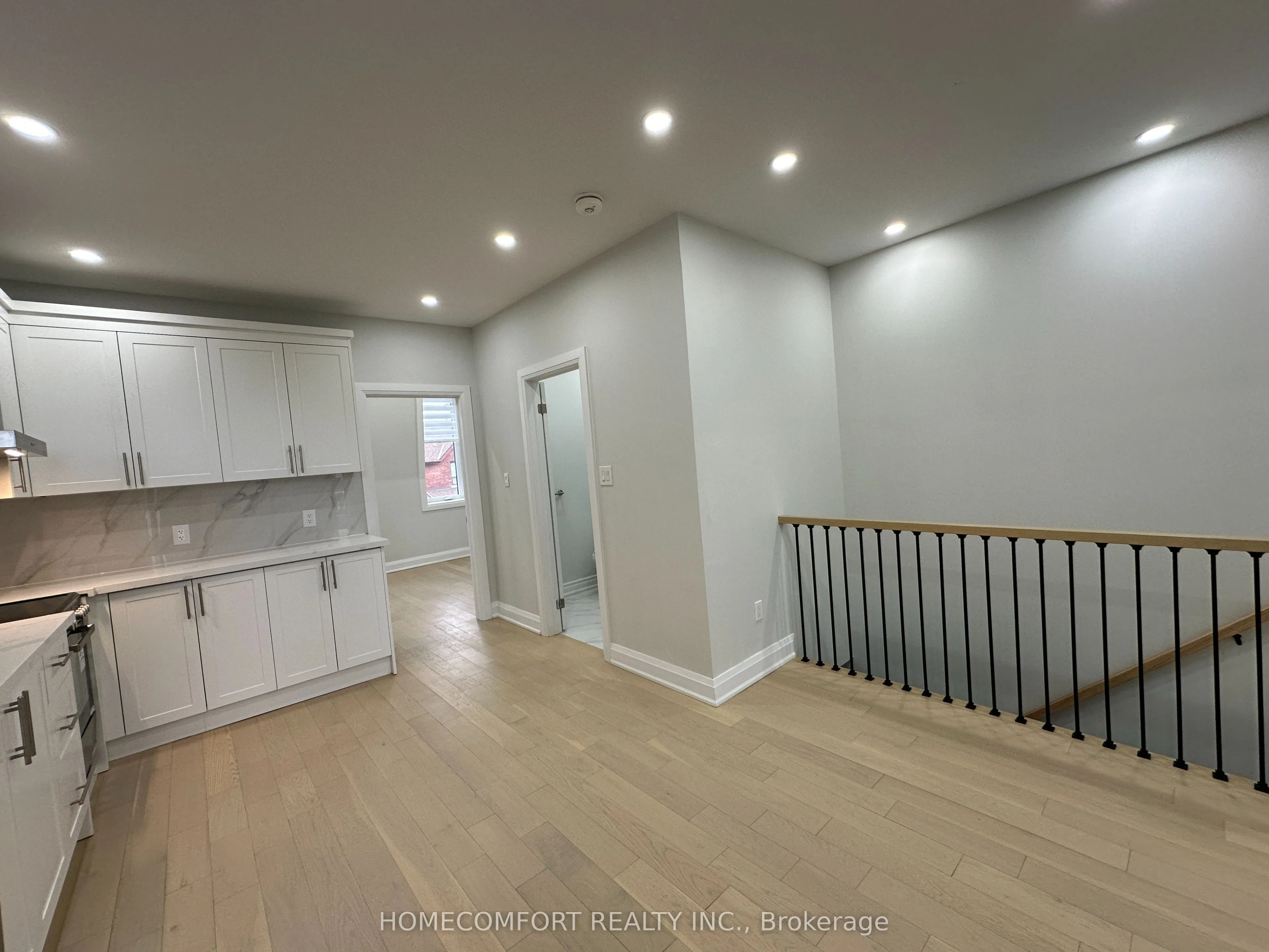 211 Osler Street #Upper