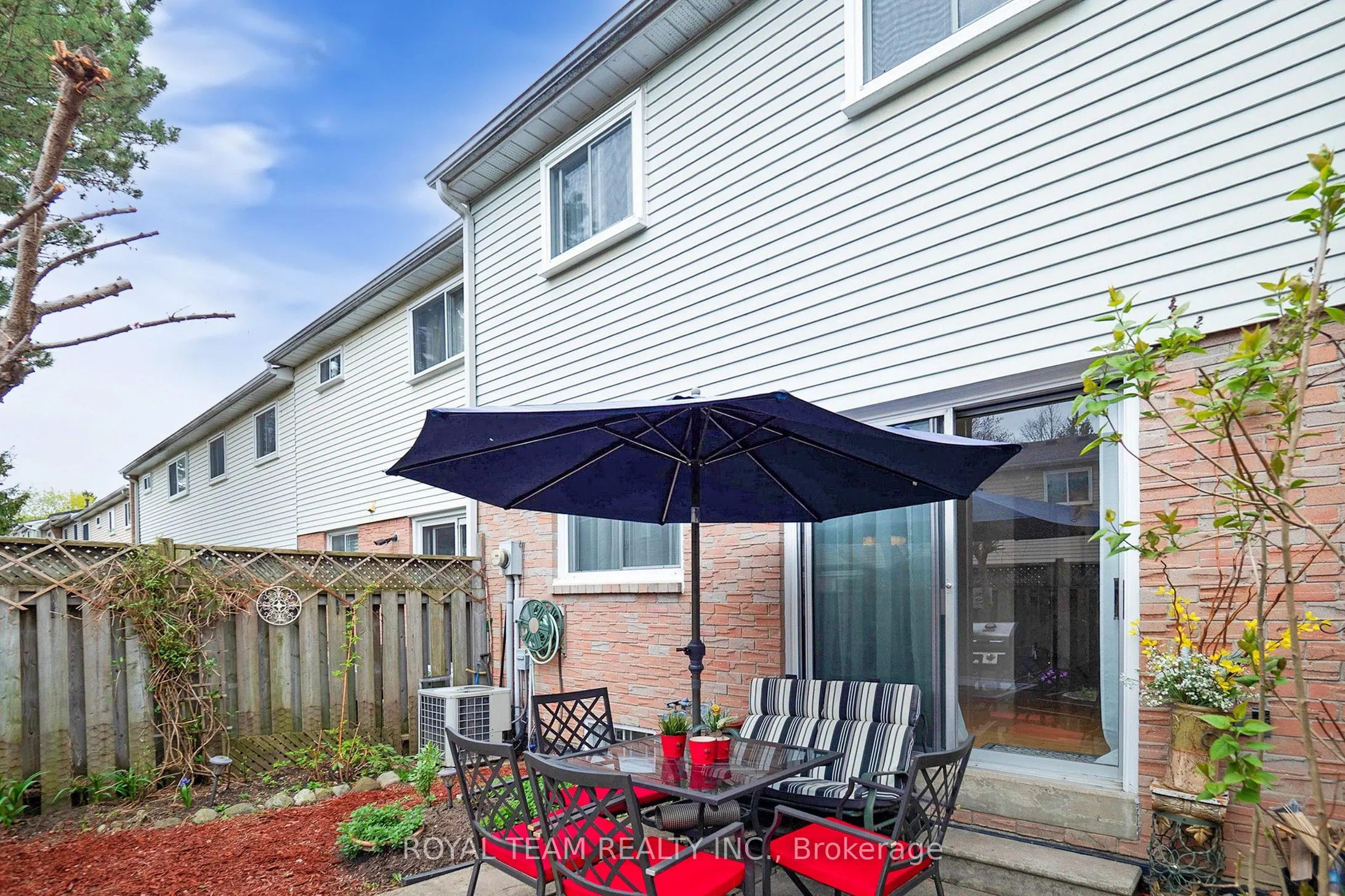 1050 Shawnmarr Road, #92