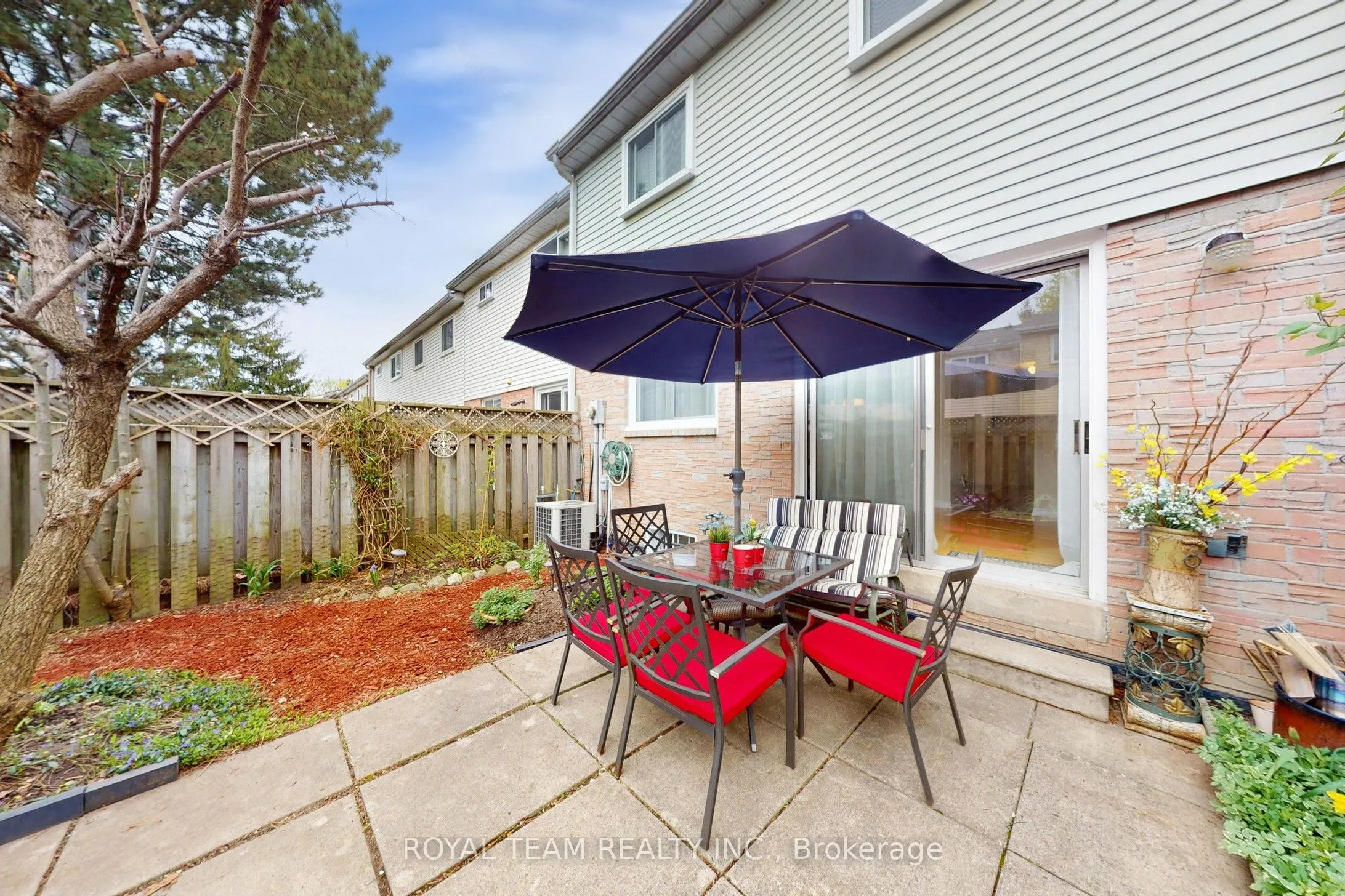 1050 Shawnmarr Road, #92
