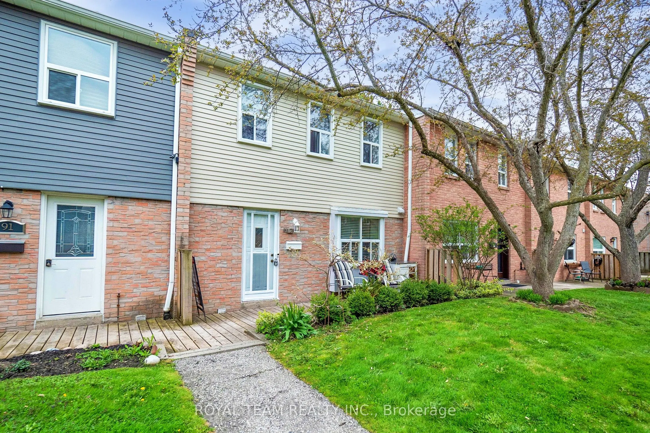 1050 Shawnmarr Road, #92
