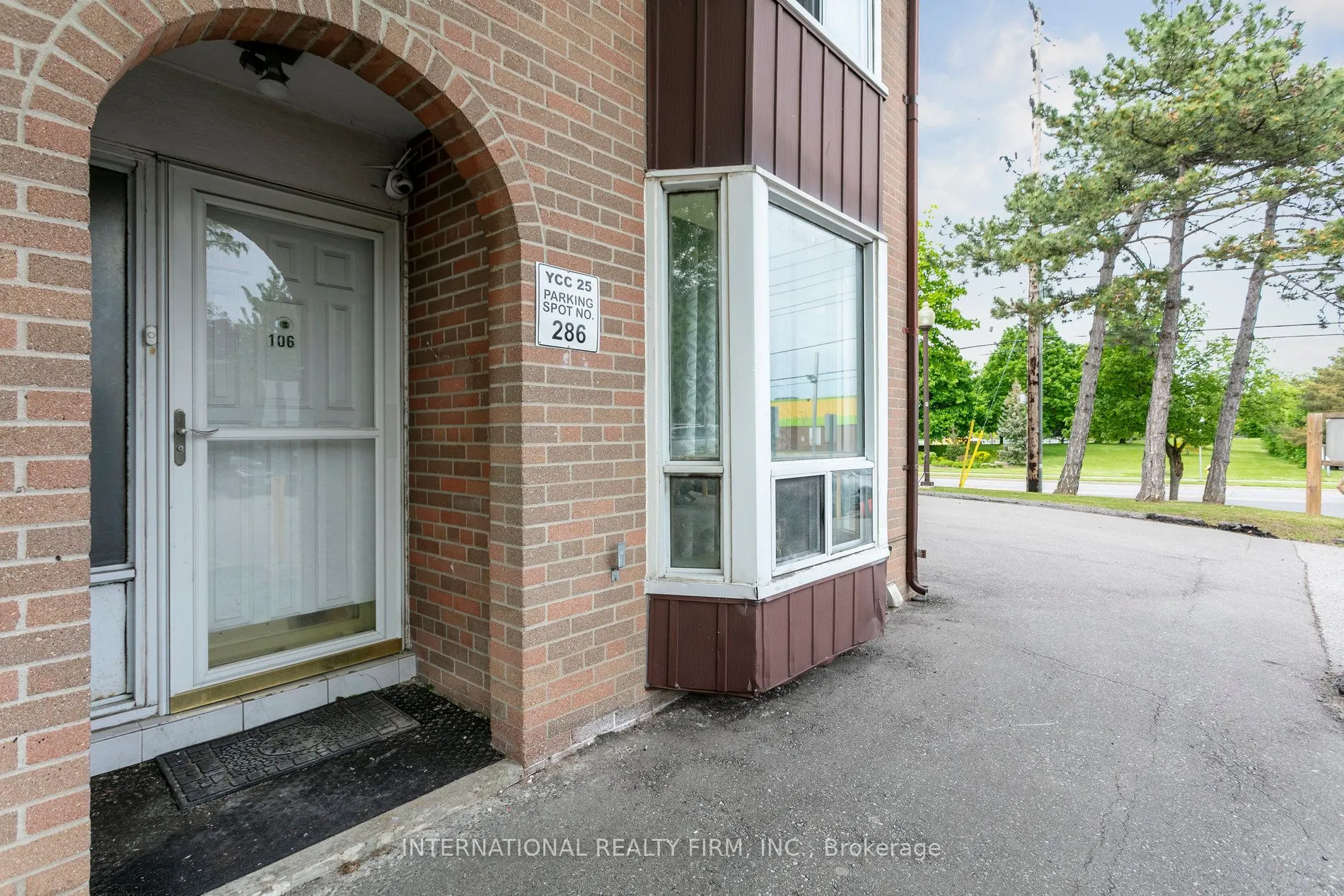 250 John Garland Boulevard #106