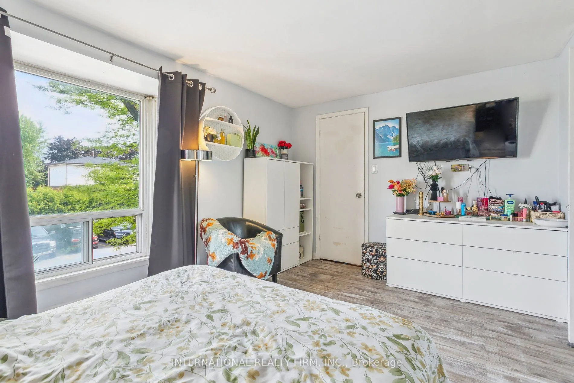 250 John Garland Boulevard #106