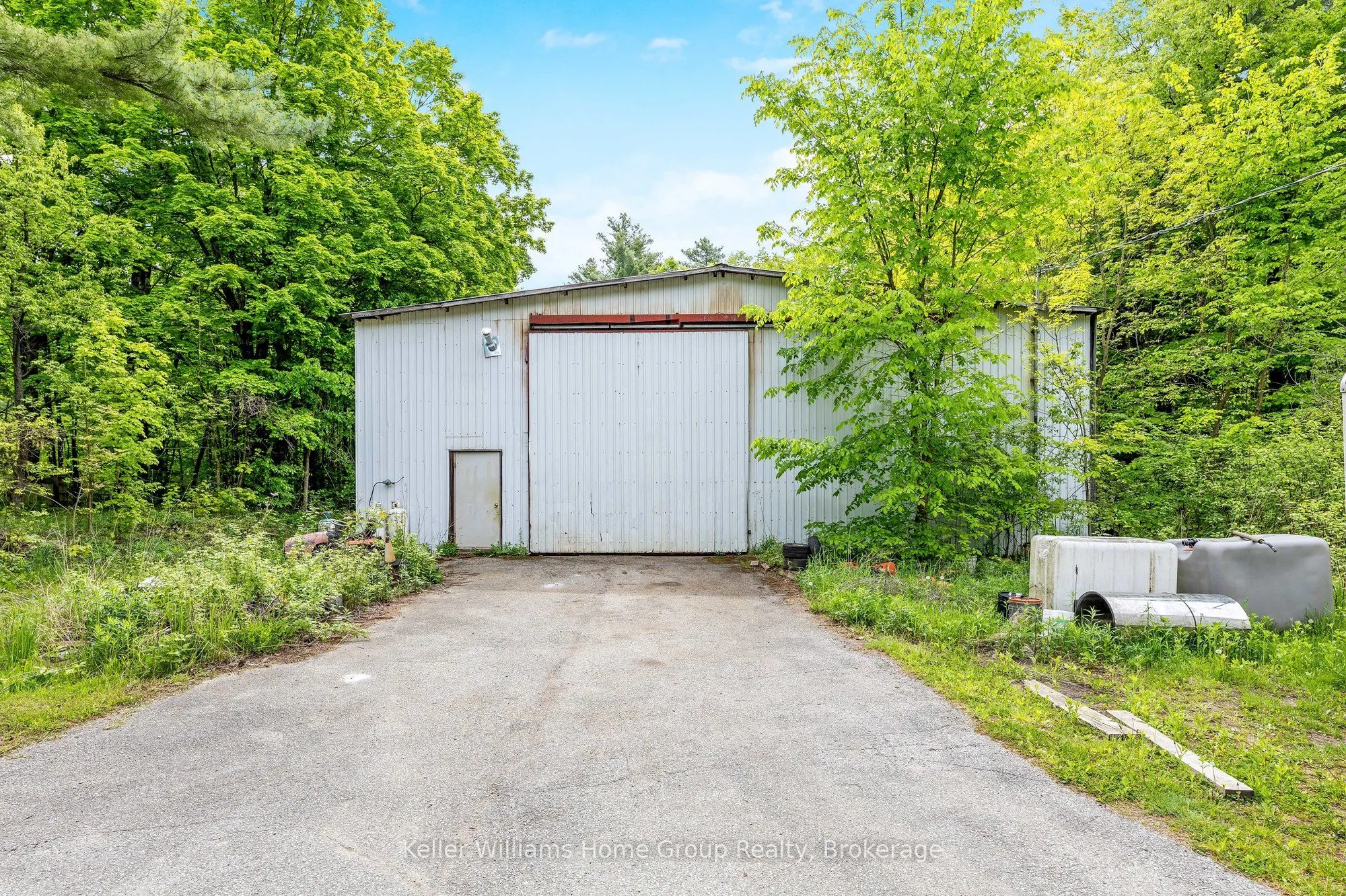 6628 17 Side Road
