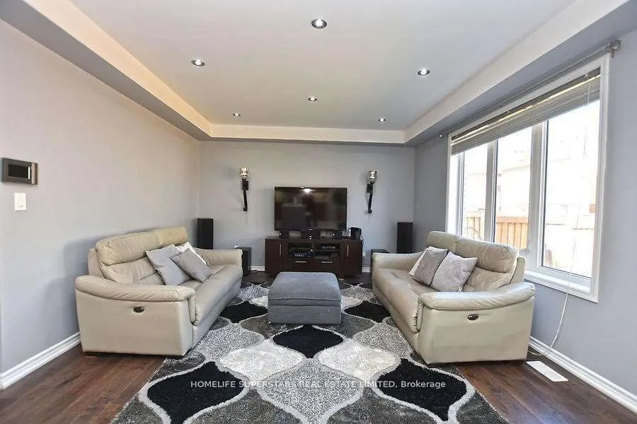 63 Enford Crescent