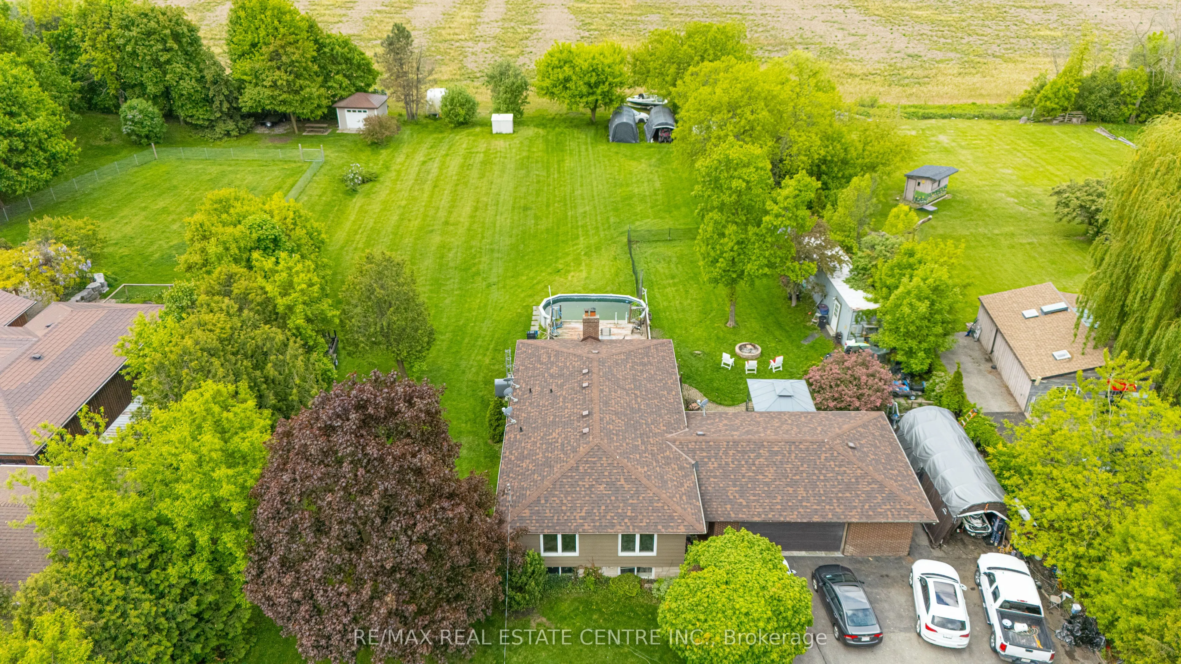 8136 Hornby Road