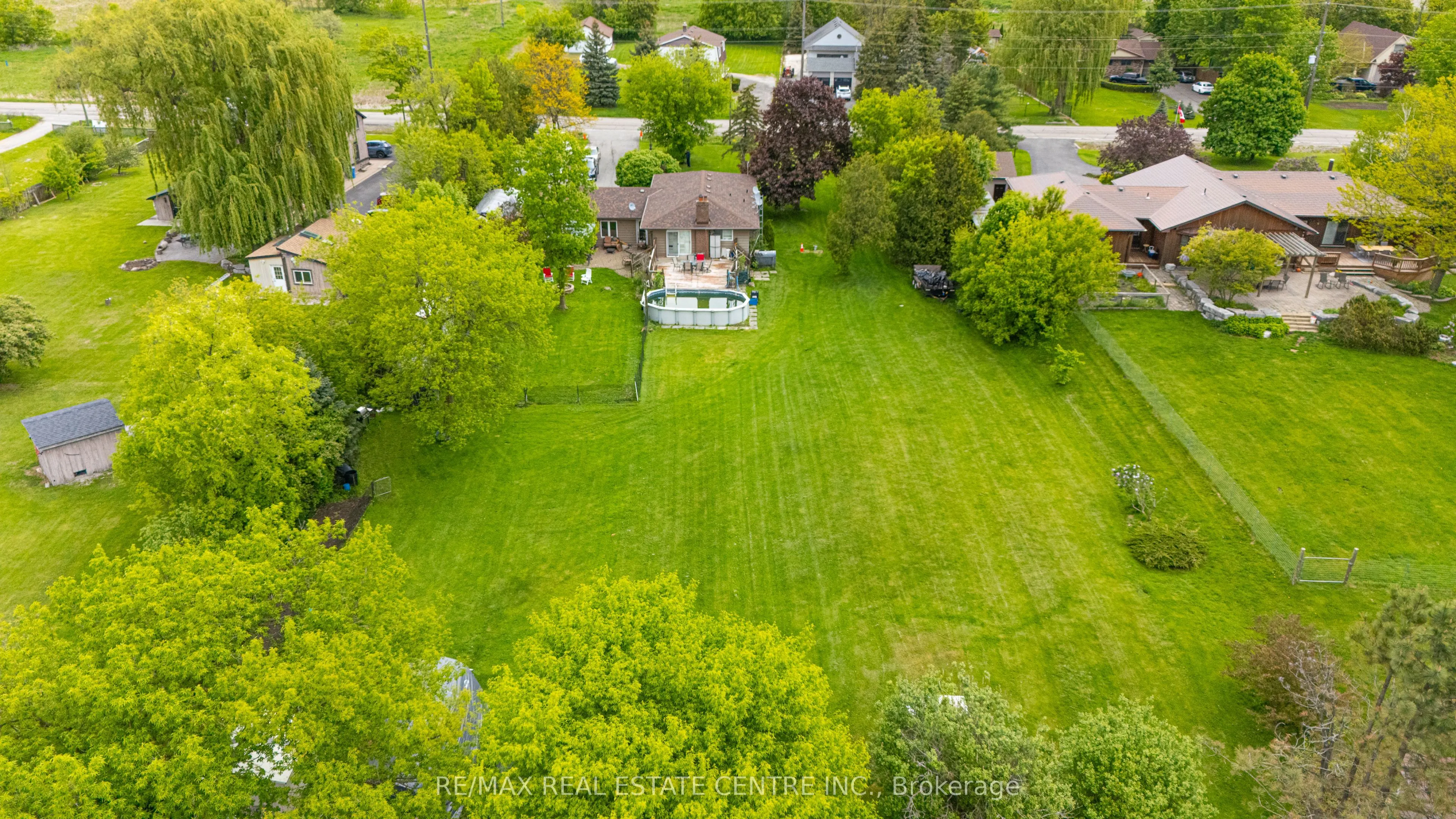 8136 Hornby Road