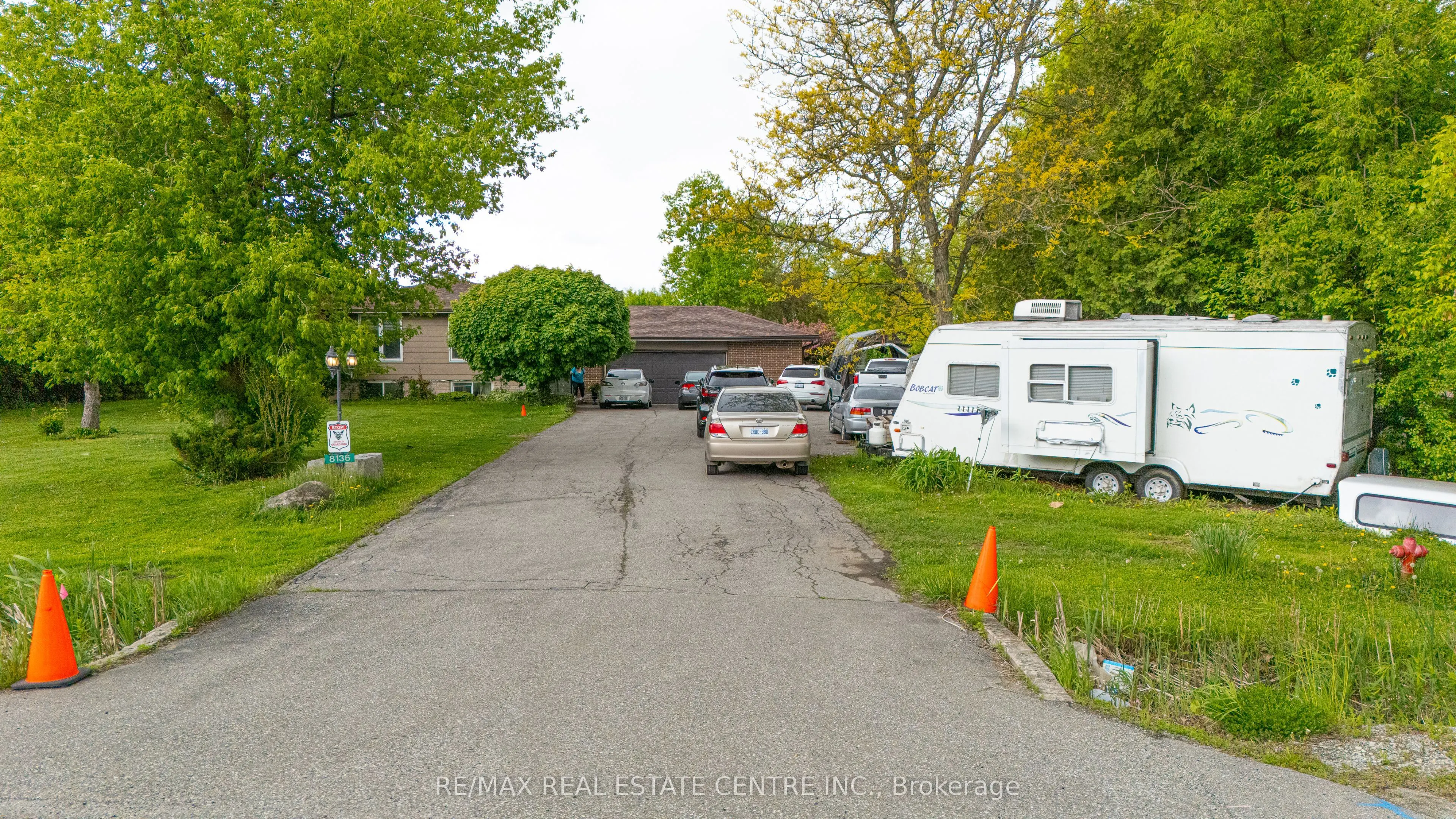 8136 Hornby Road
