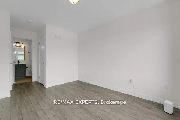 1537 Moonseed Place