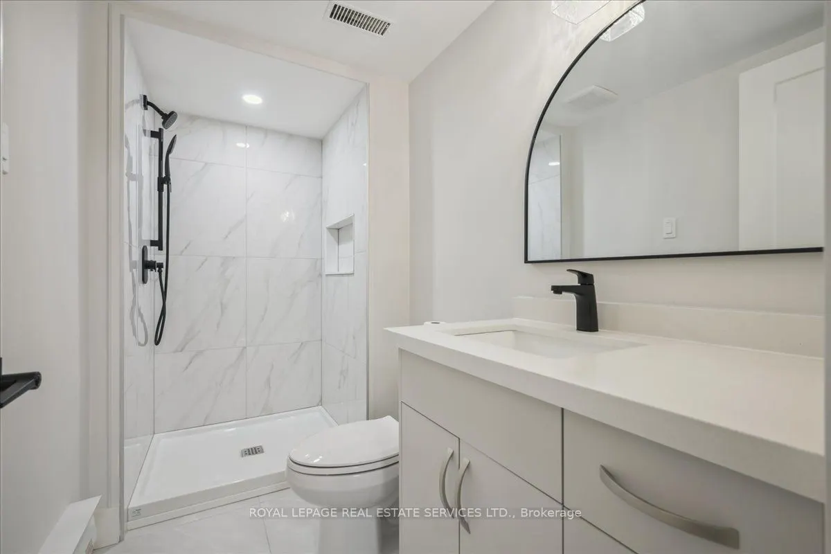 1379 Golden Meadow Trail