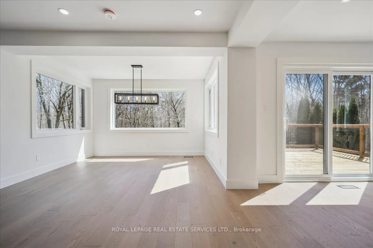 1379 Golden Meadow Trail
