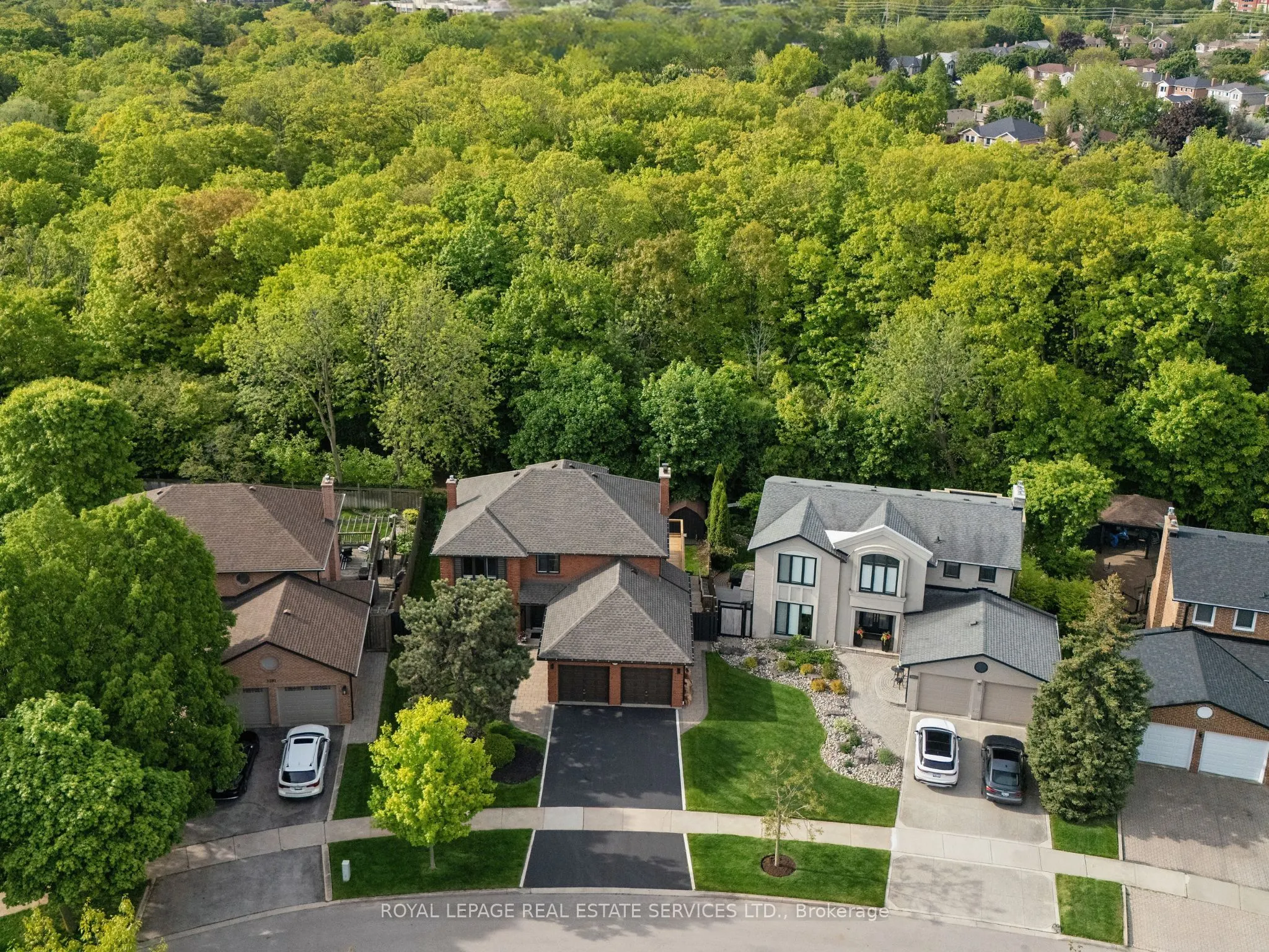 1379 Golden Meadow Trail