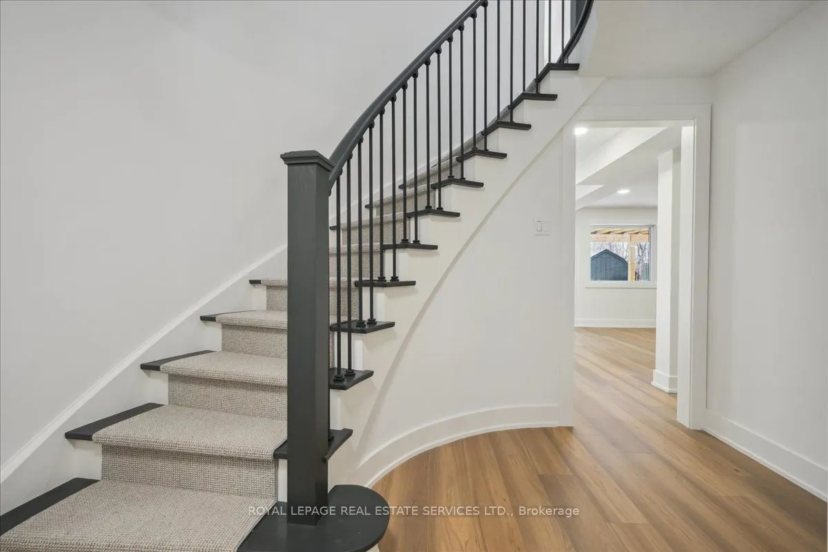 1379 Golden Meadow Trail