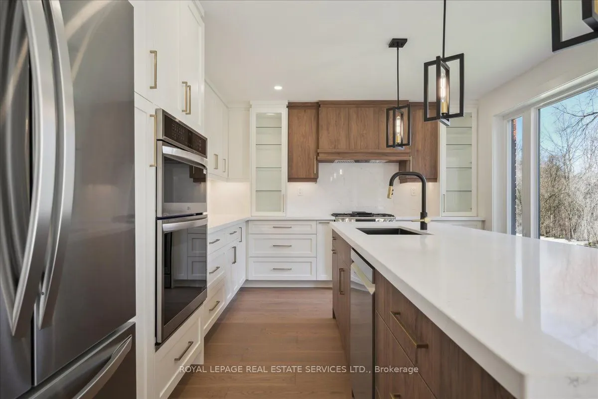 1379 Golden Meadow Trail