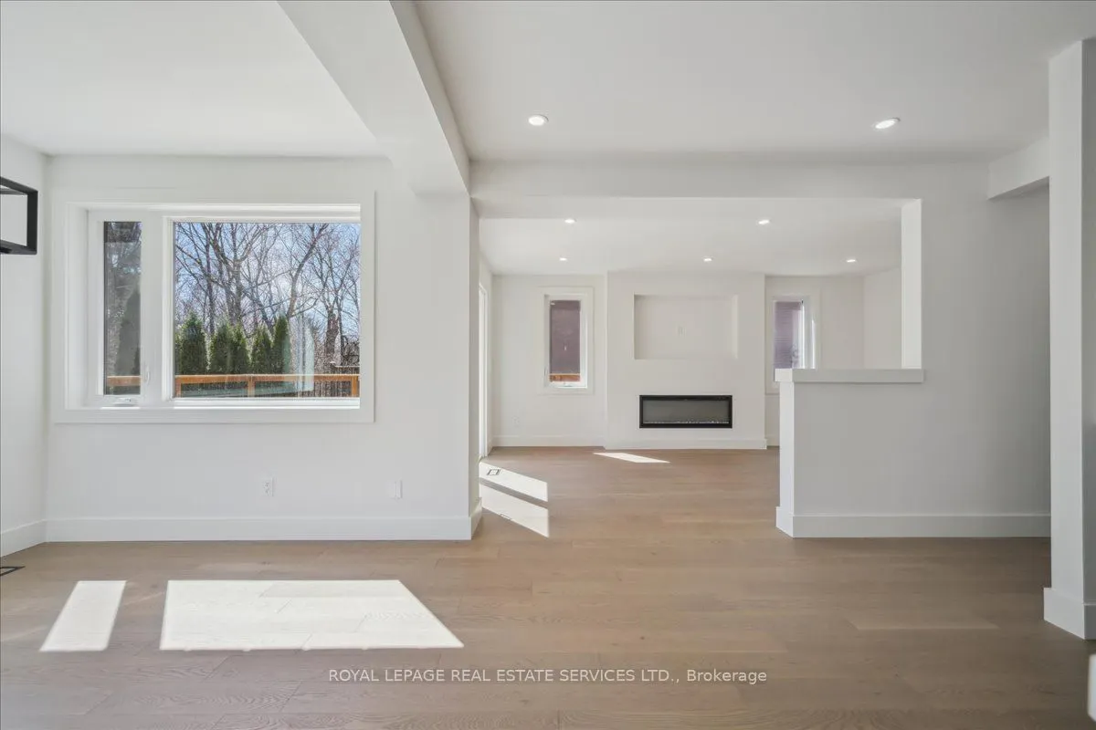 1379 Golden Meadow Trail
