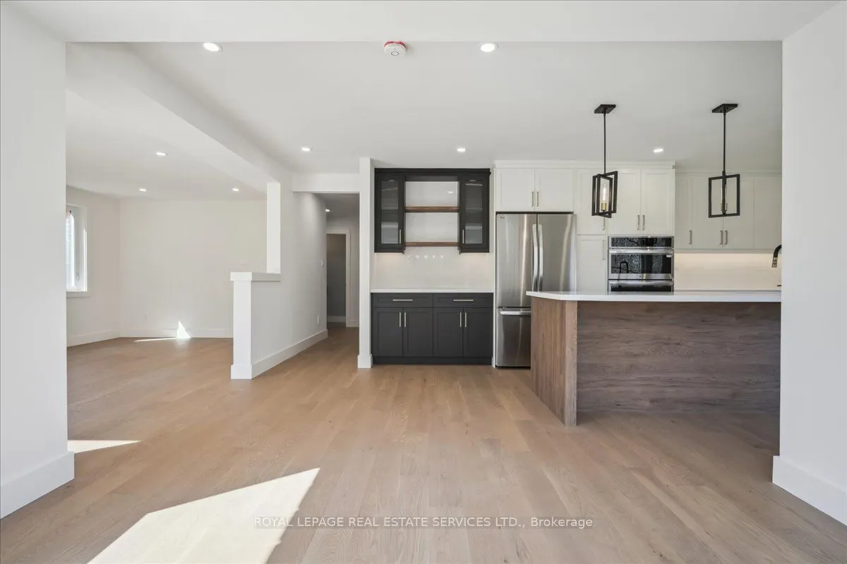 1379 Golden Meadow Trail