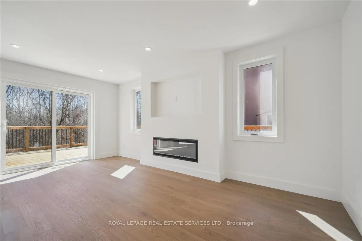 1379 Golden Meadow Trail