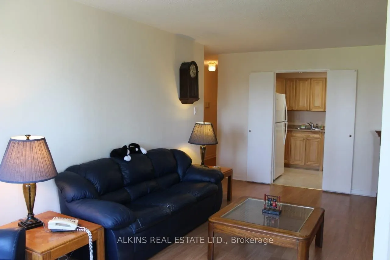1580 Mississauga Valley Boulevard, #803