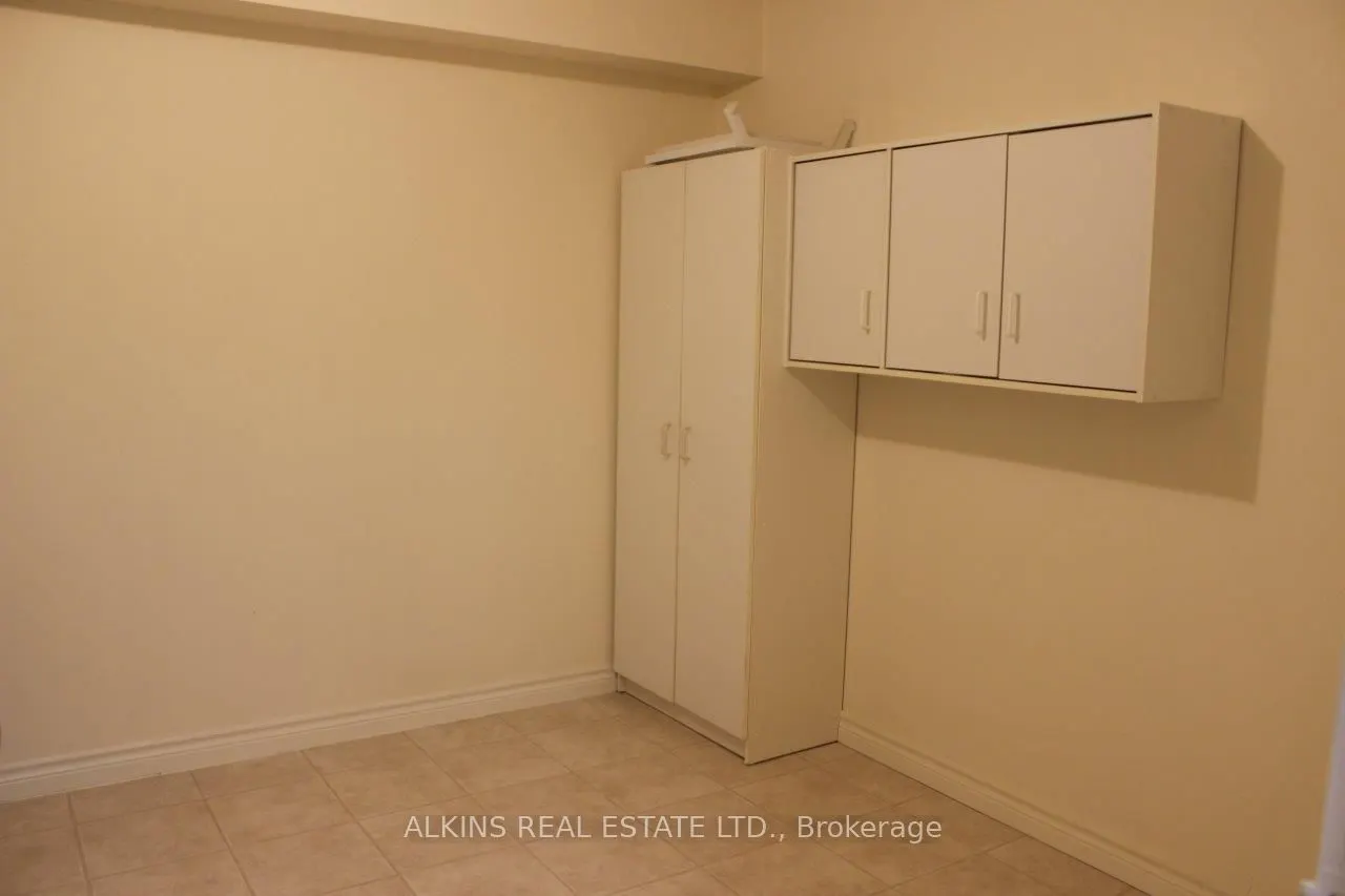 1580 Mississauga Valley Boulevard, #803