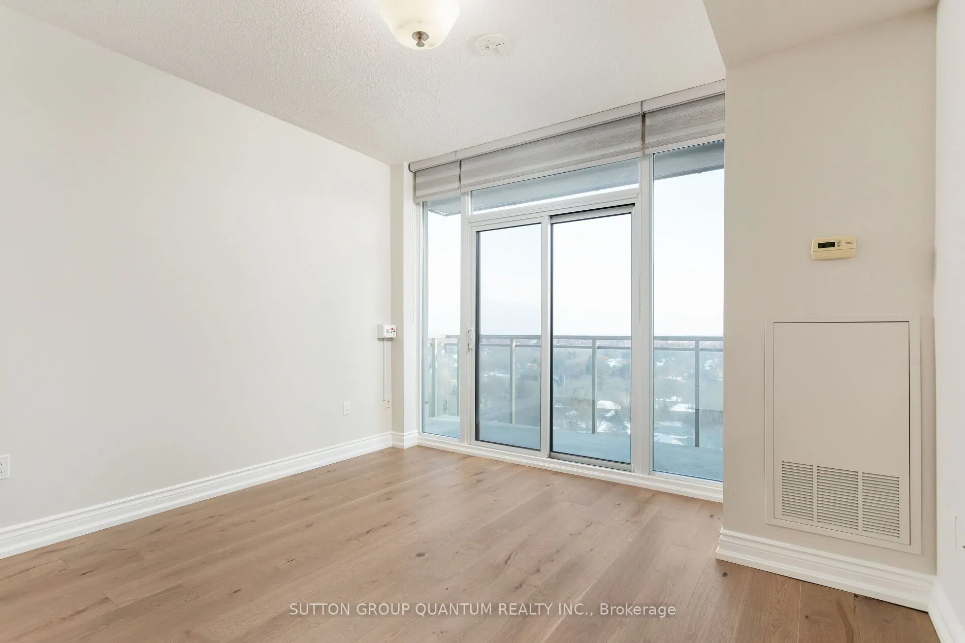 1665 The Collegeway, #1607