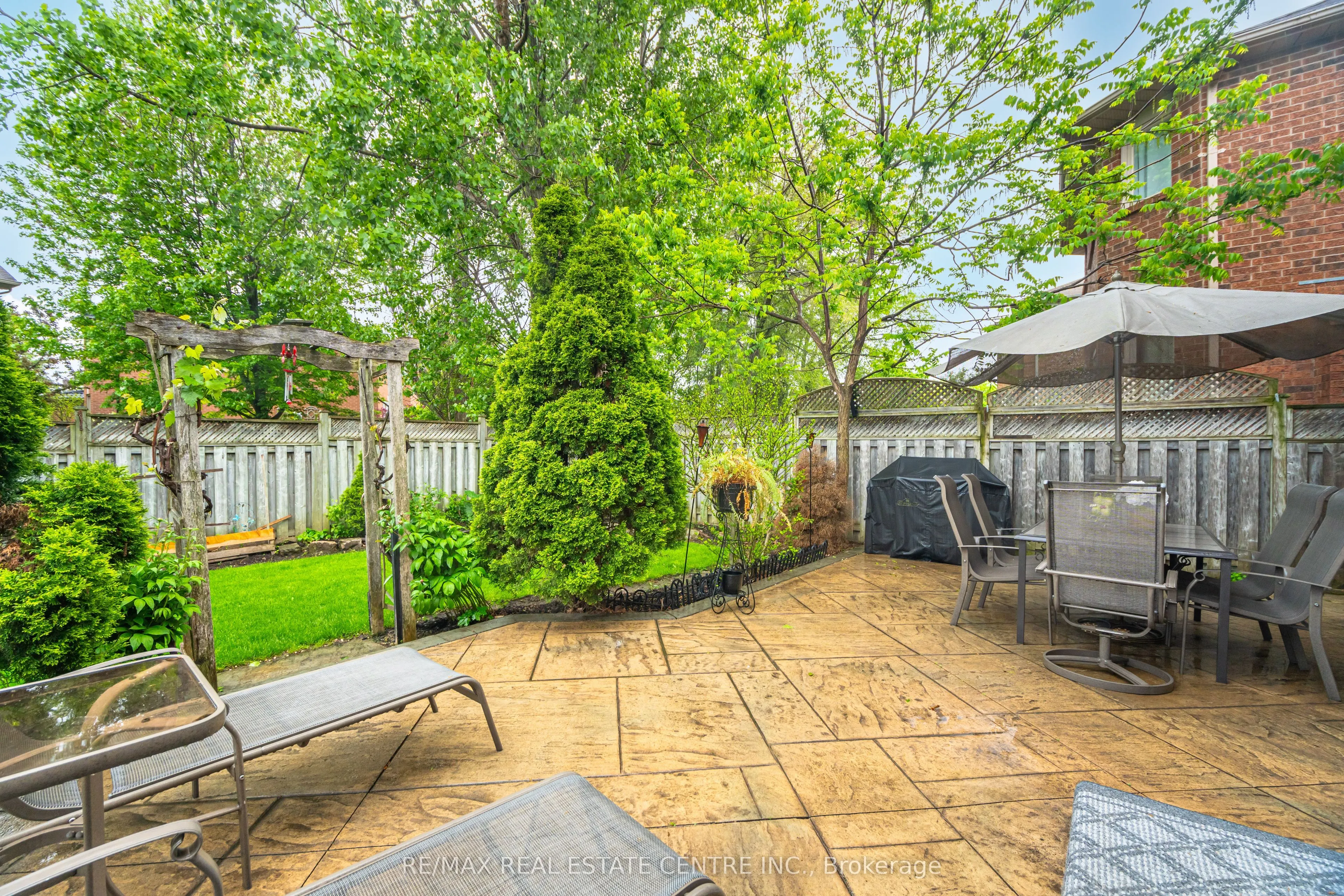 126 Eagleridge Drive