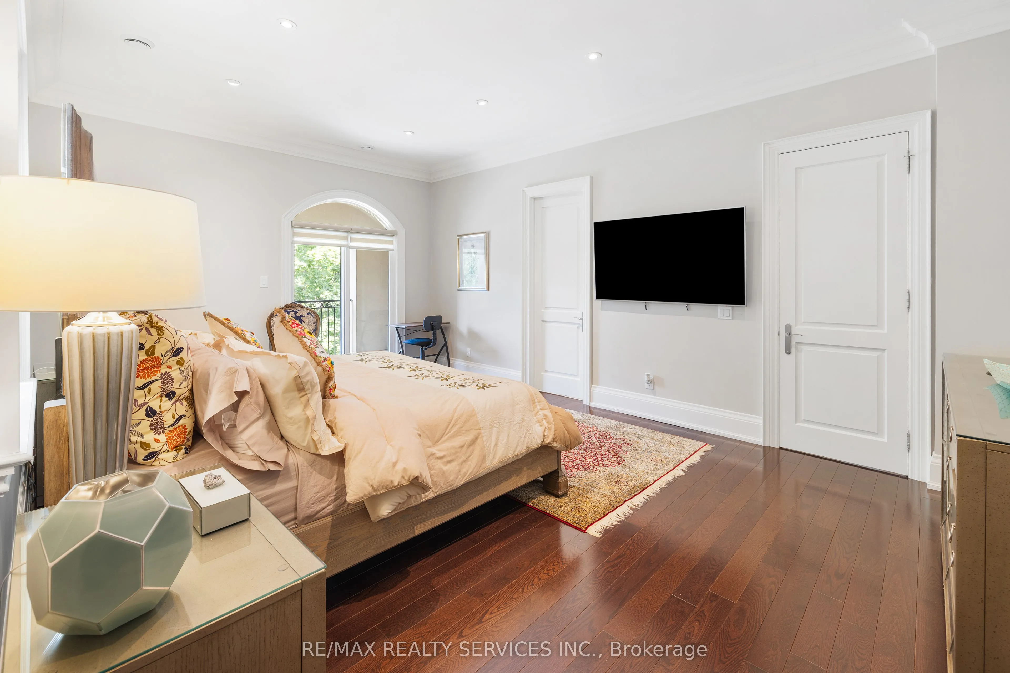 2454 Mississauga Road