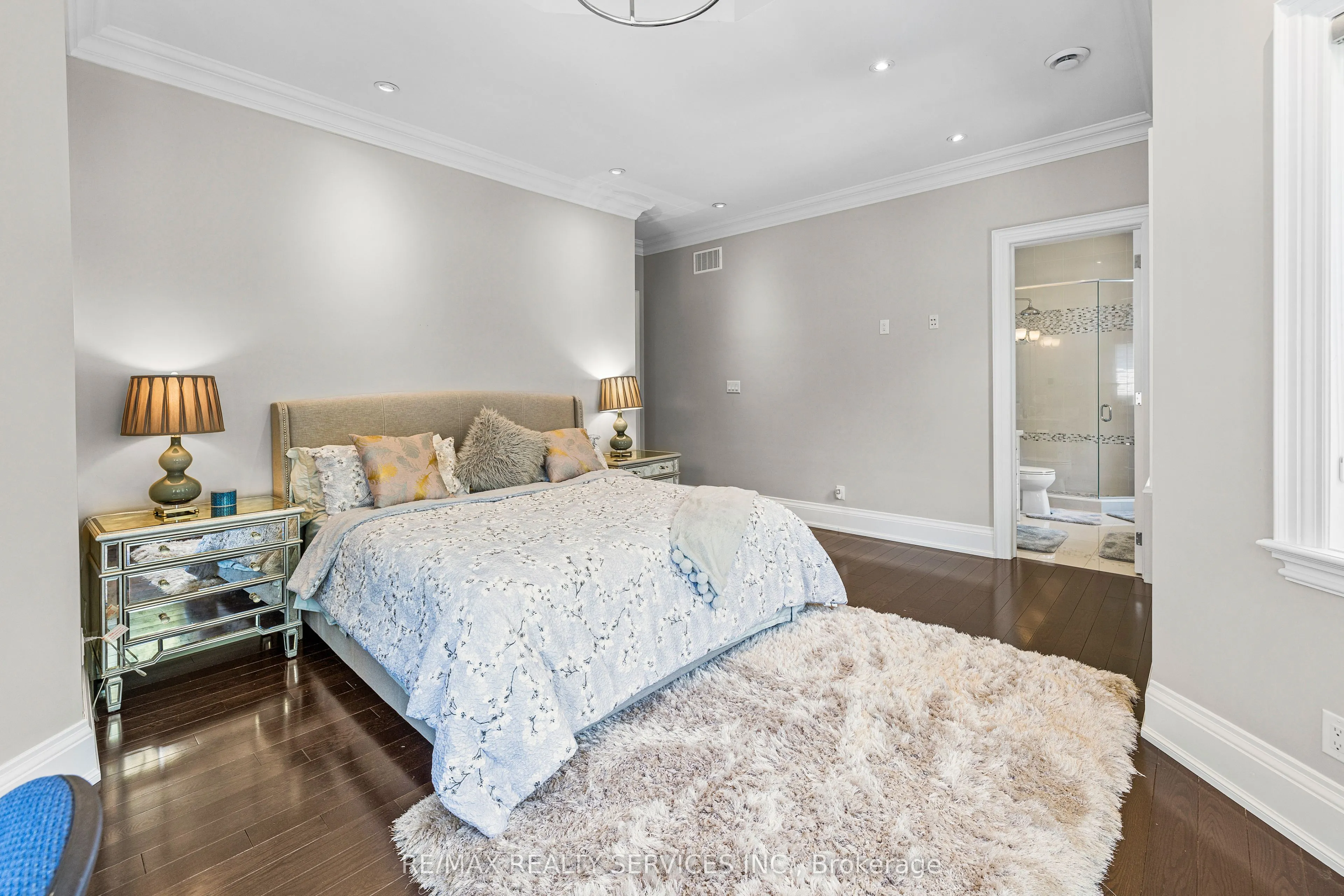 2454 Mississauga Road