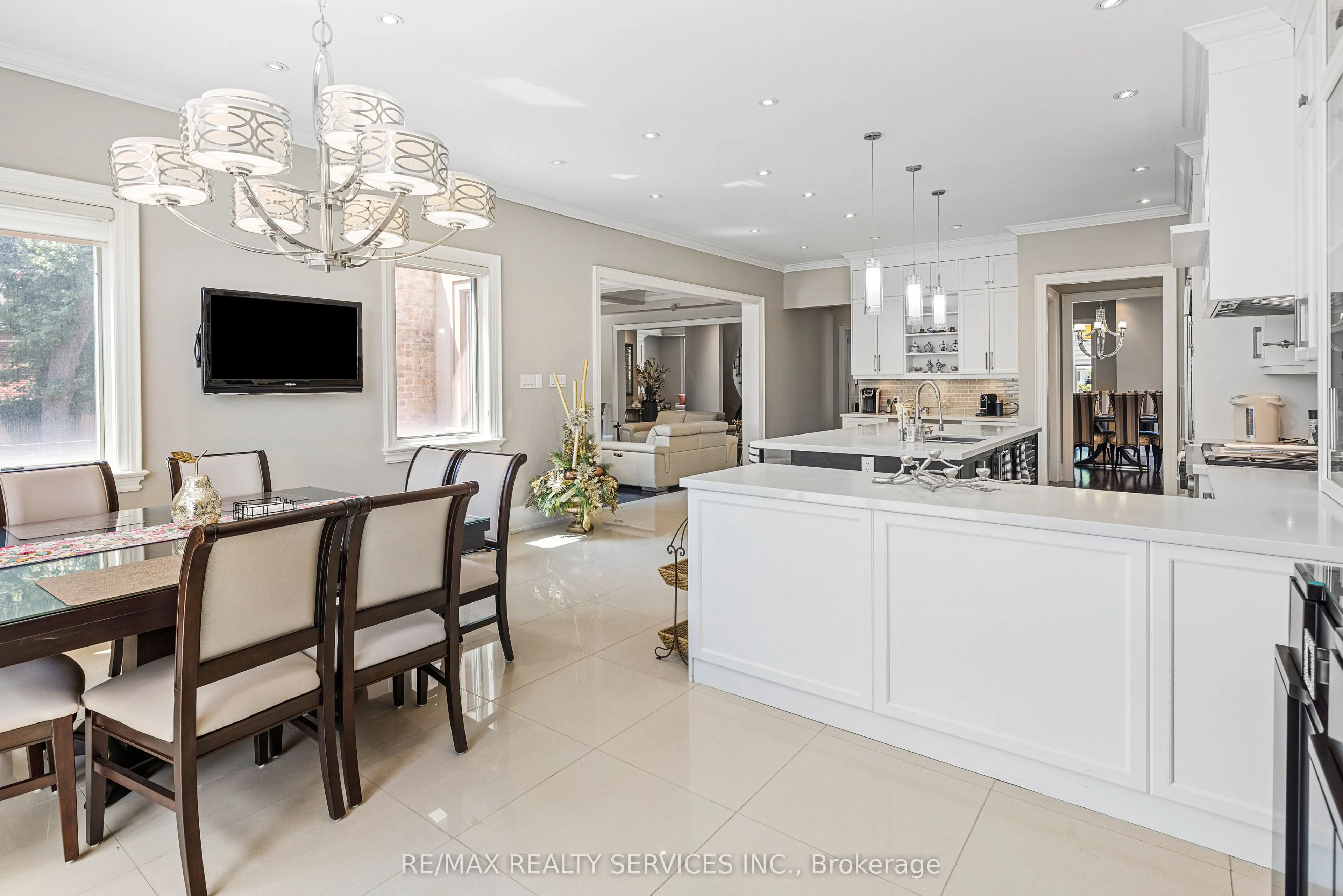 2454 Mississauga Road
