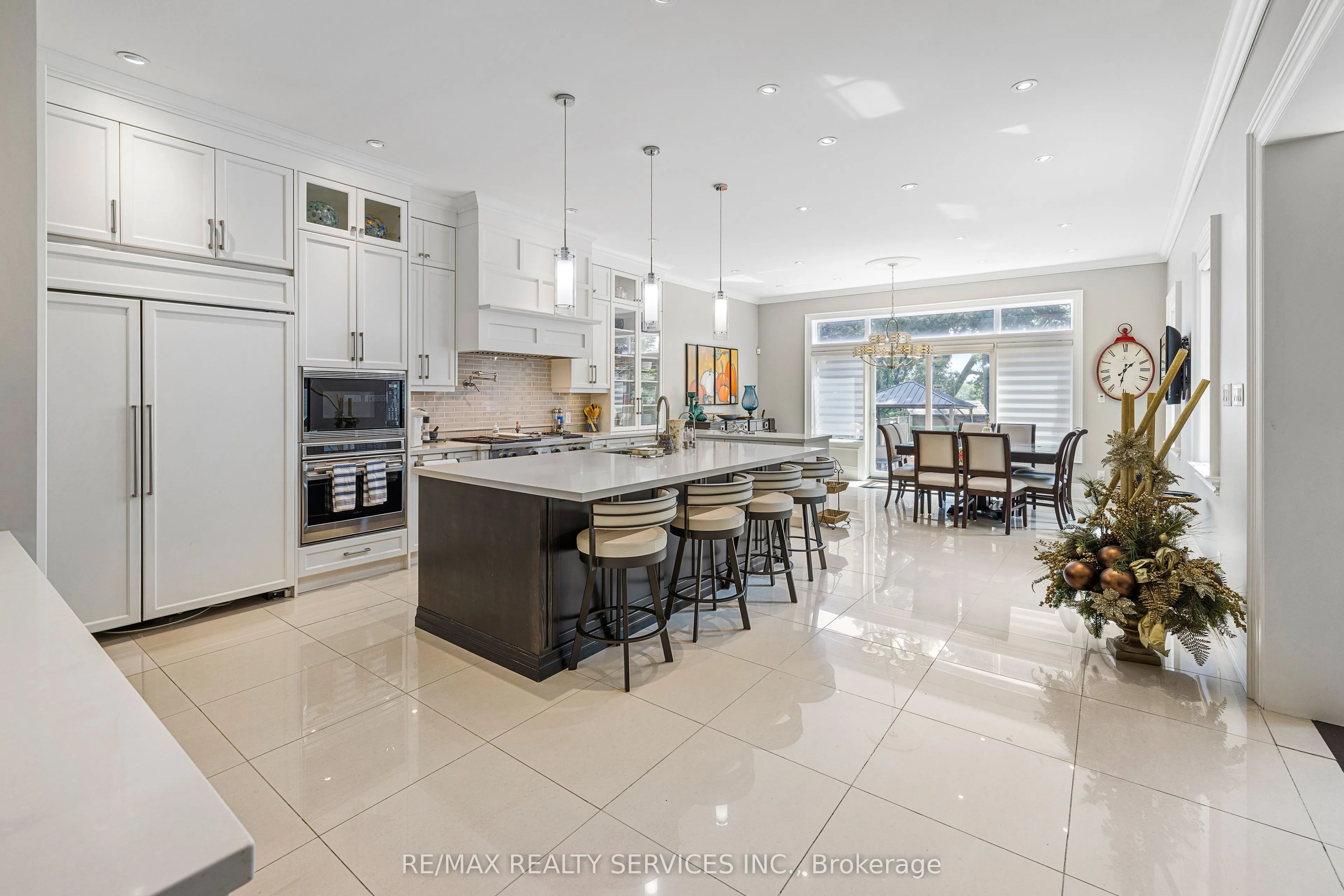 2454 Mississauga Road