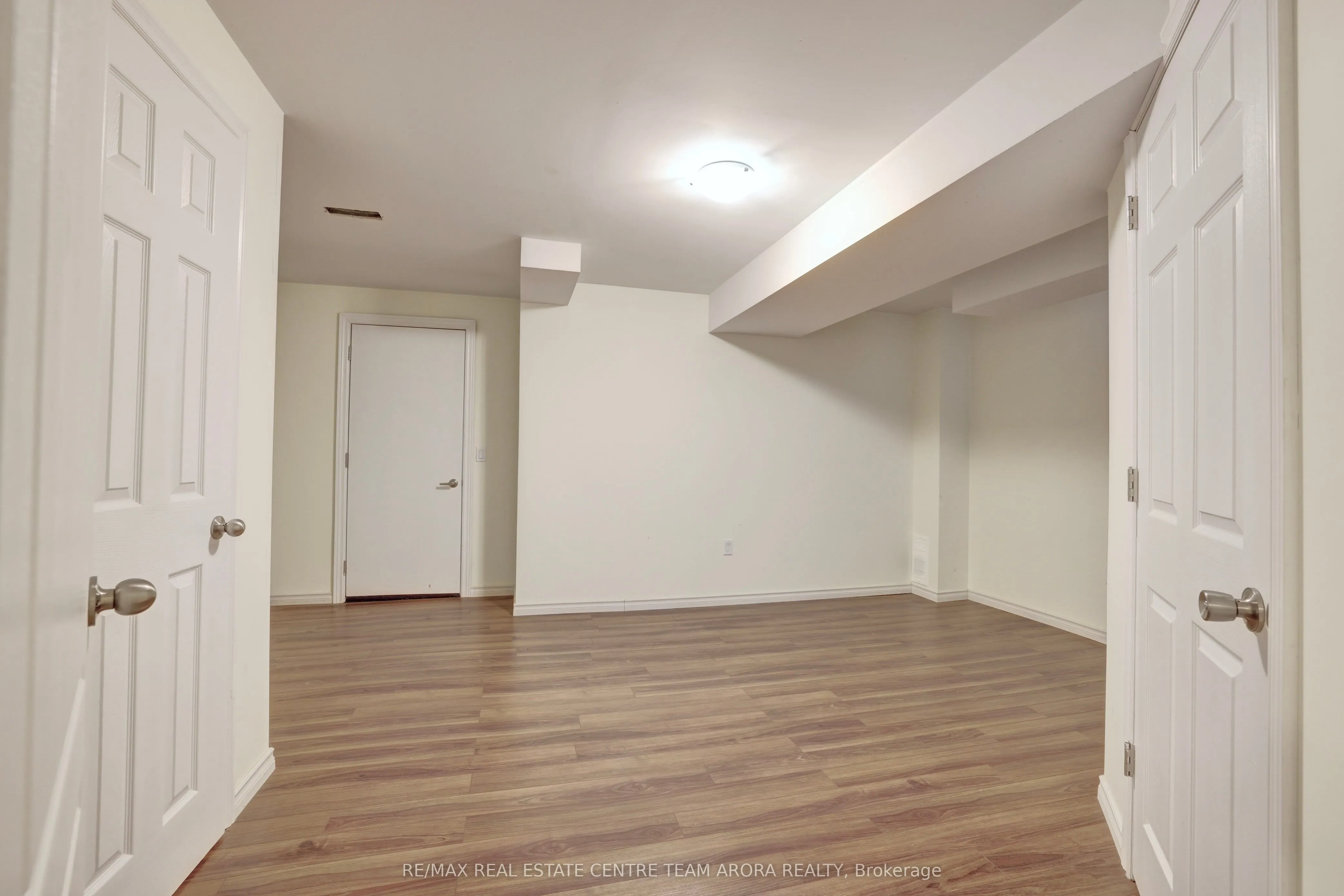 33 Alamosa Court