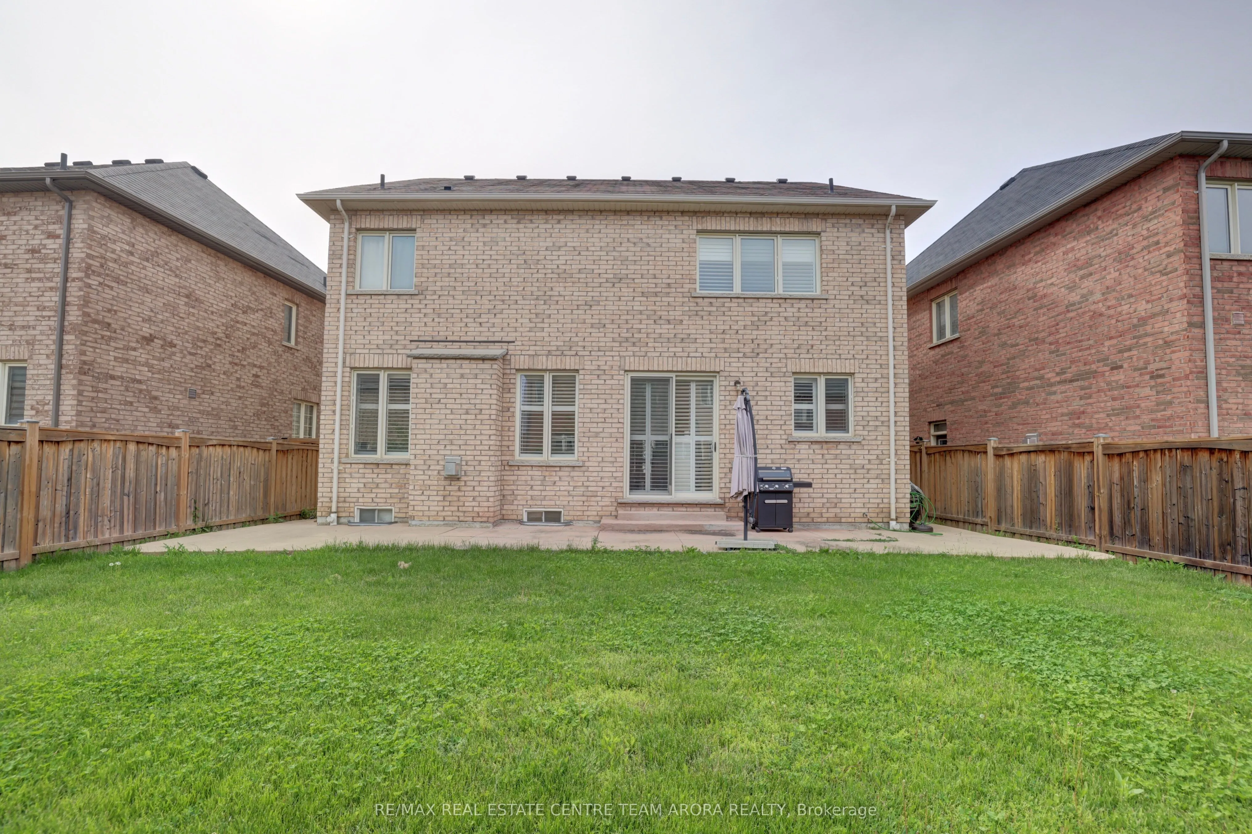 33 Alamosa Court