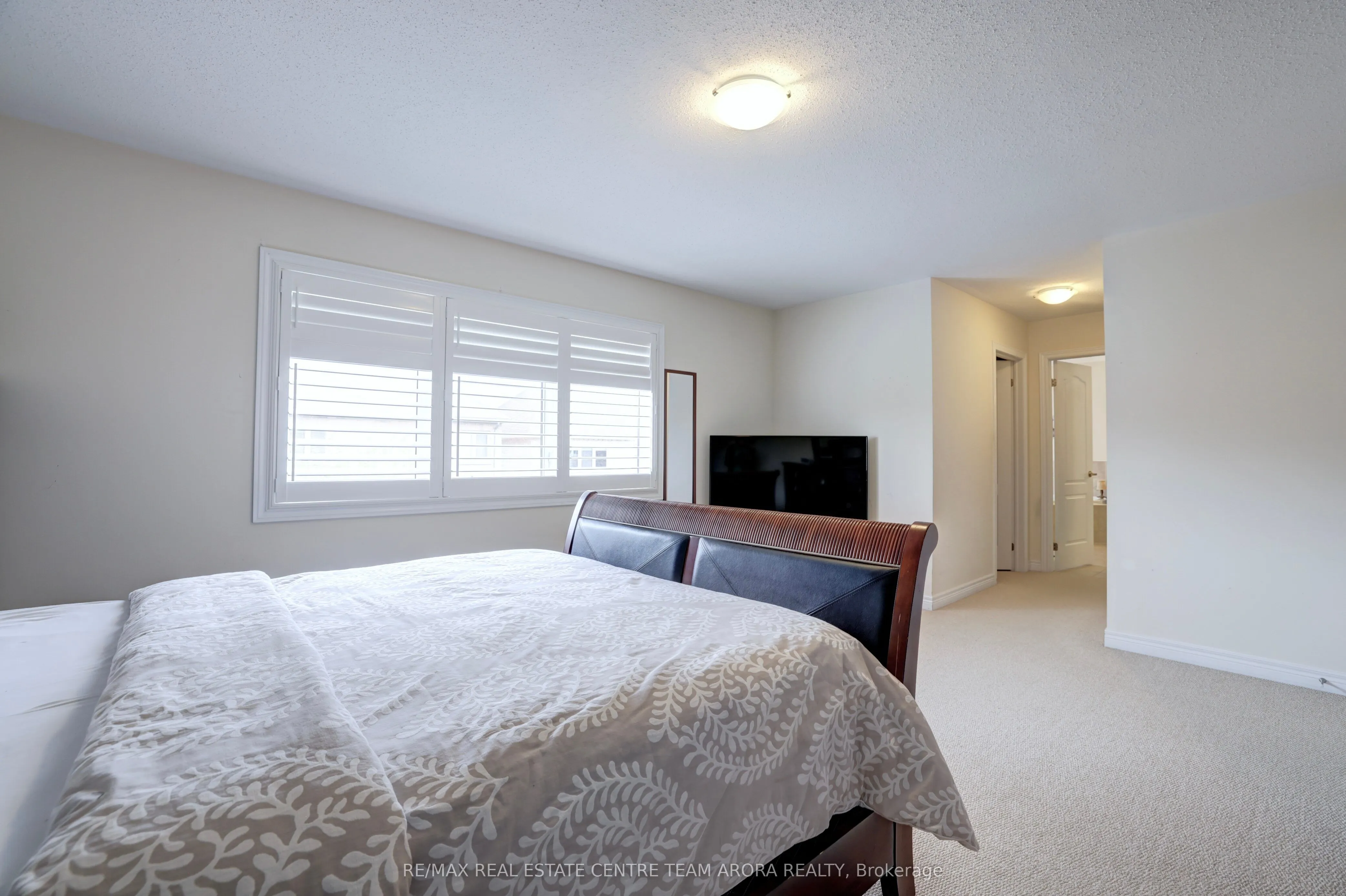 33 Alamosa Court