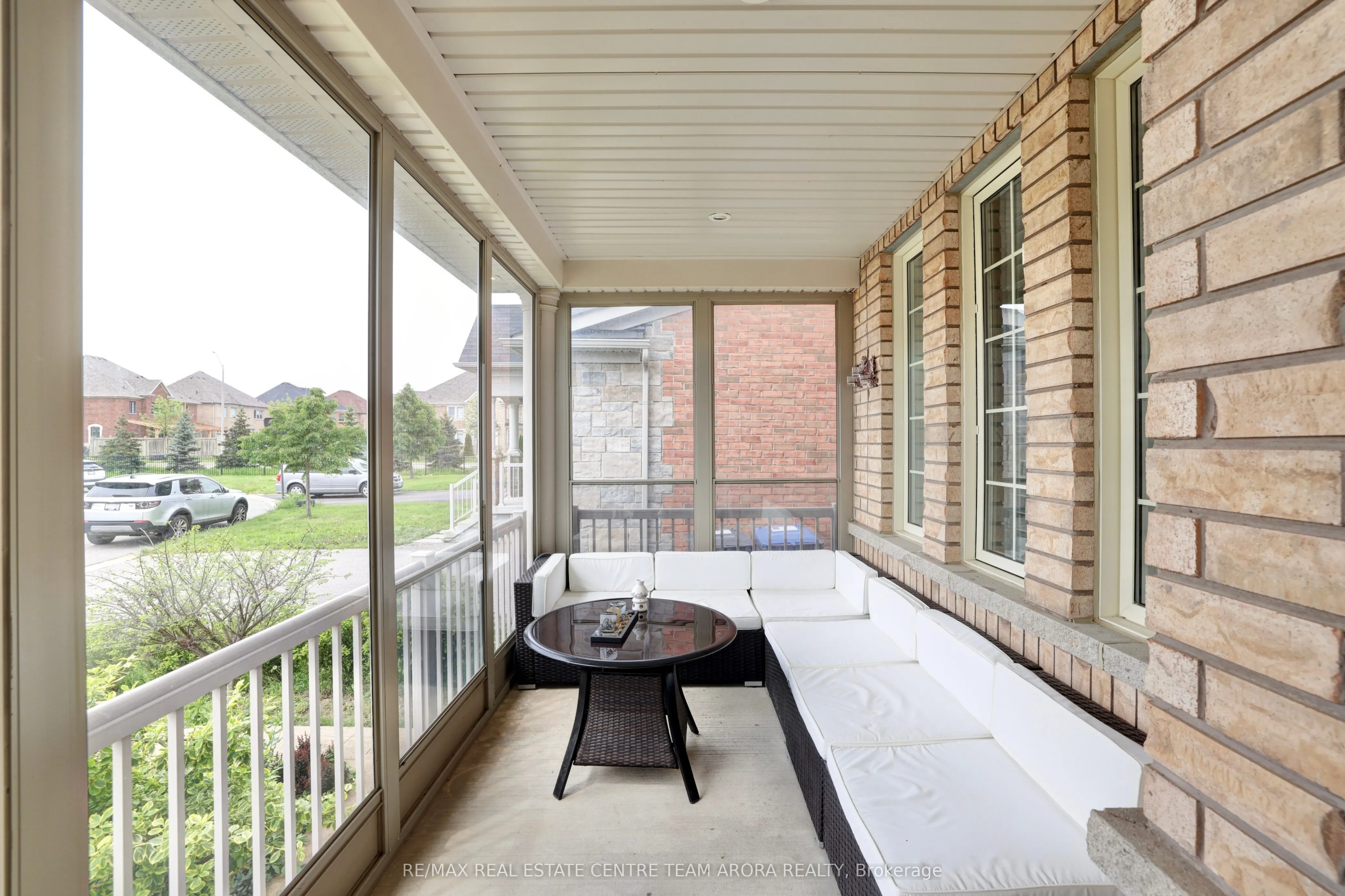 33 Alamosa Court