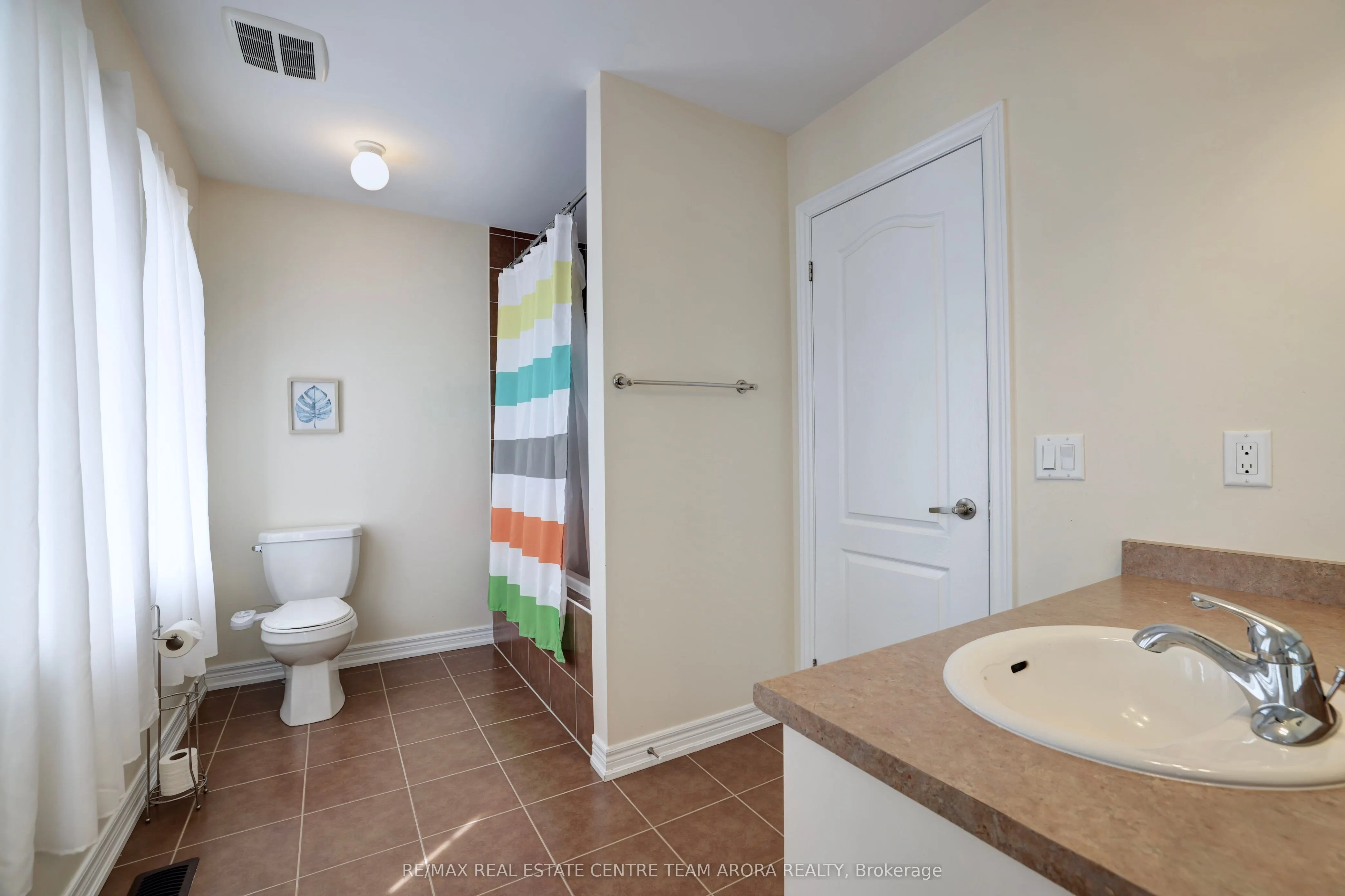 33 Alamosa Court