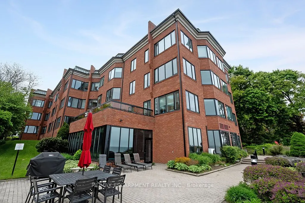 2220 Lakeshore Road, #23