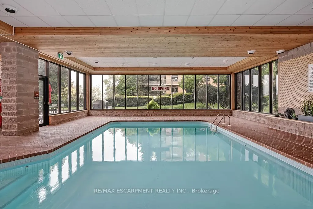 2220 Lakeshore Road, #23