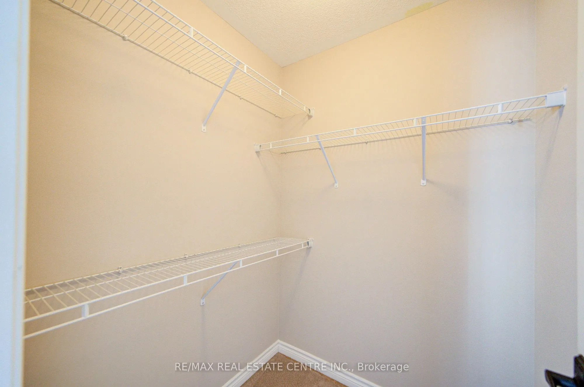 240 Chilver Heights