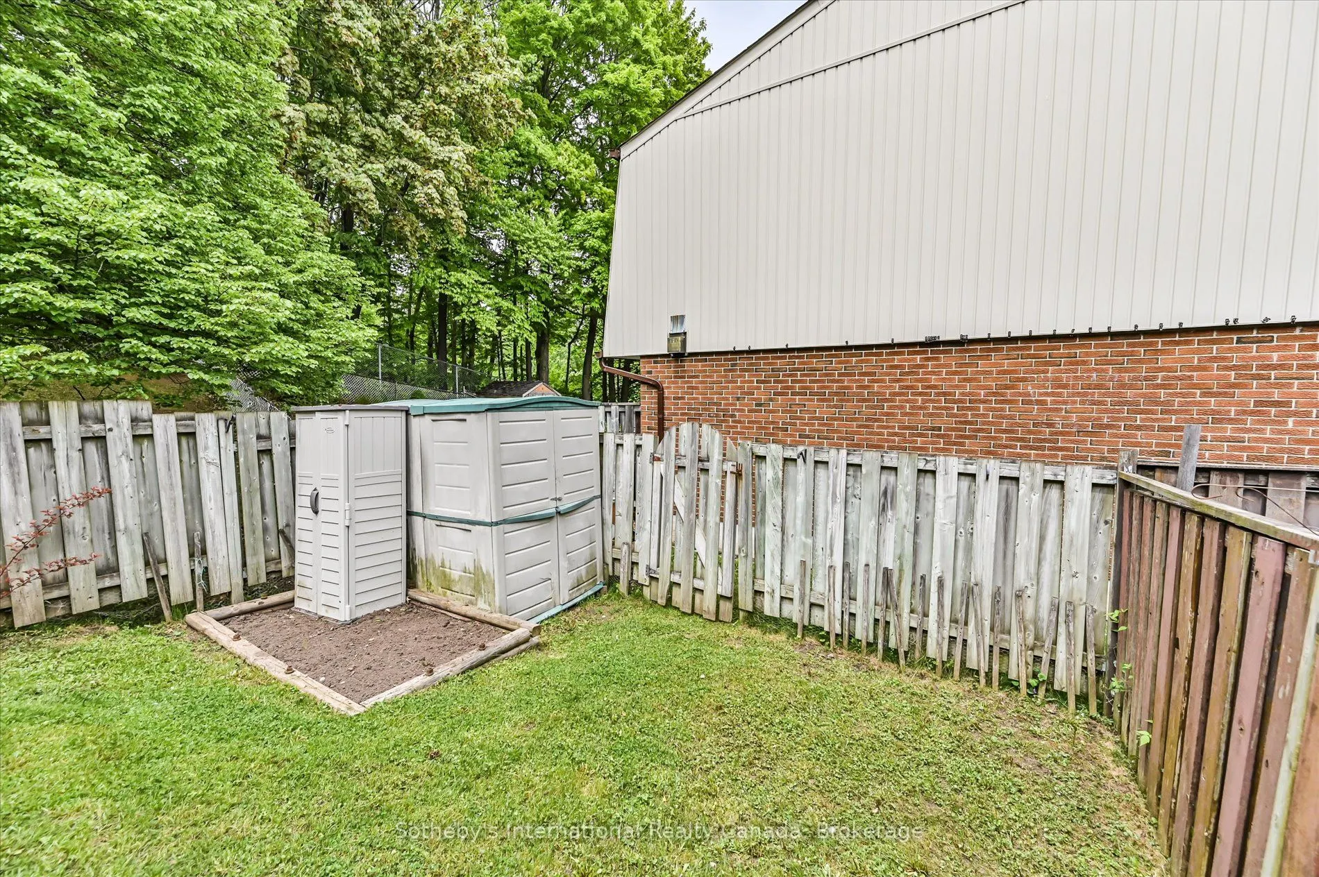 217 Kingham Road, #33