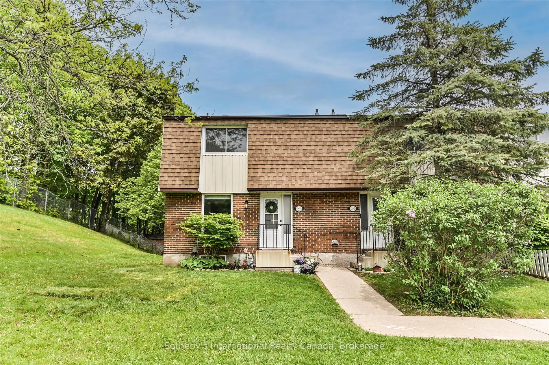 217 Kingham Road, #33