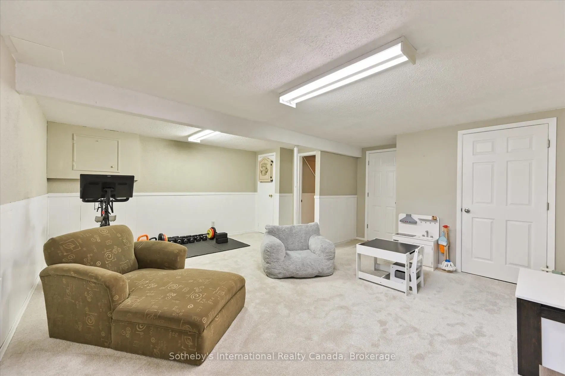 217 Kingham Road, #33