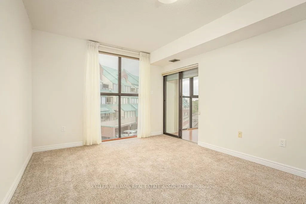 102 Bronte Road, #315