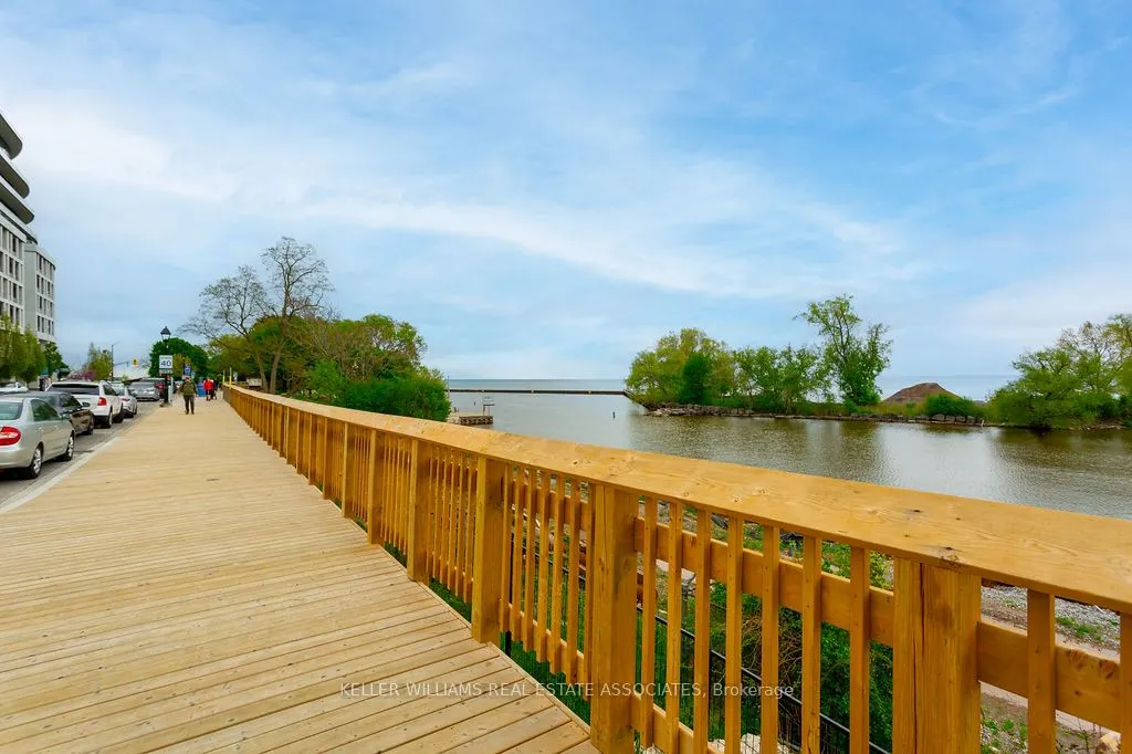 102 Bronte Road, #315